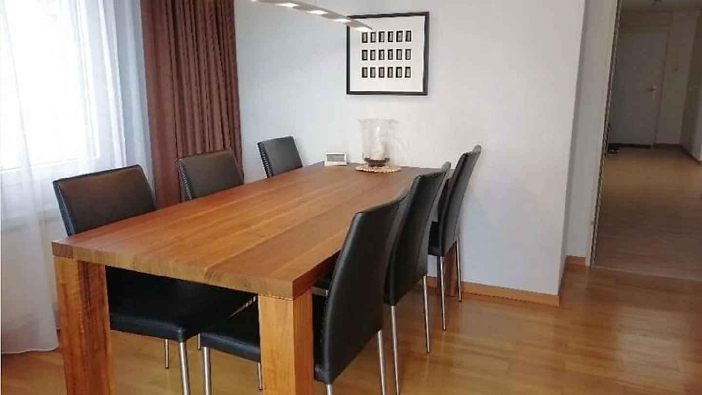 APPARTAMENTO ATTICO 3½ STANZE A ZURIGO - DISTRETTO 11 OERLIKON, ARREDATO, TEMPORANEO - Foto 2 di 10