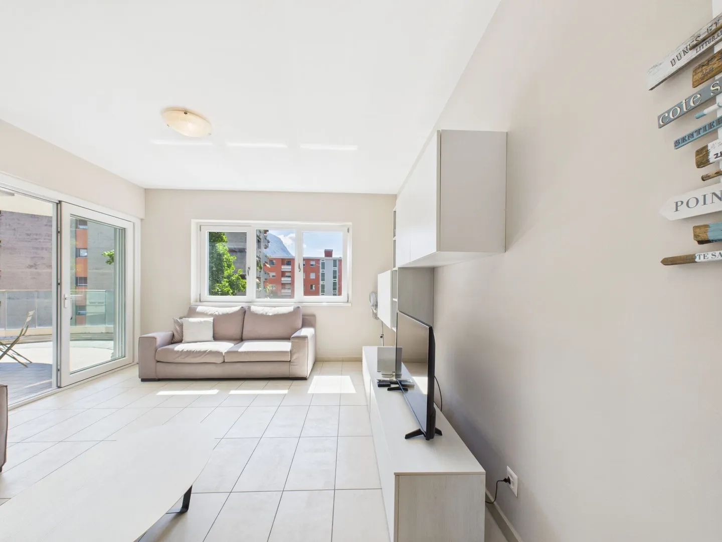 Ottimo investimento affitti brevi - Elegante appartamento 3.5 locali con doppi servizi - Foto 5 di 18