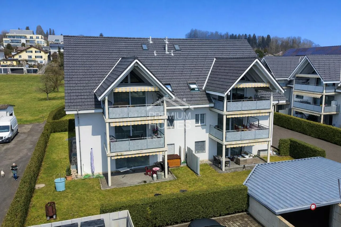 Modernes Apartment mit sonnigem Balkon - Foto 1 von 10
