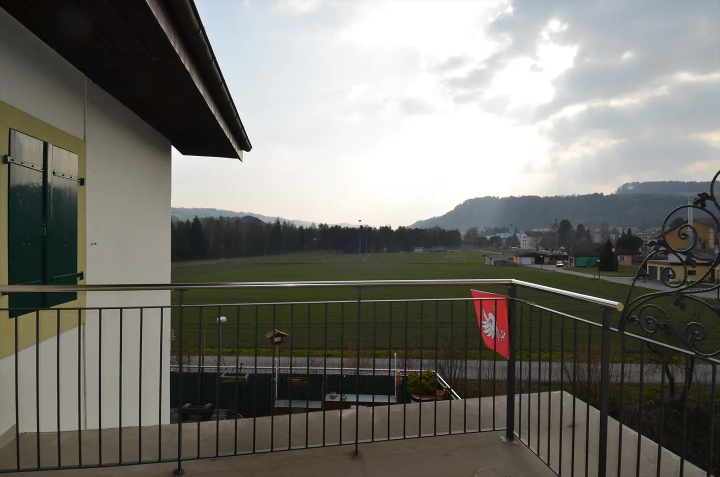 Appartamento con terrazza 3,5 locali - Foto 2 di 8