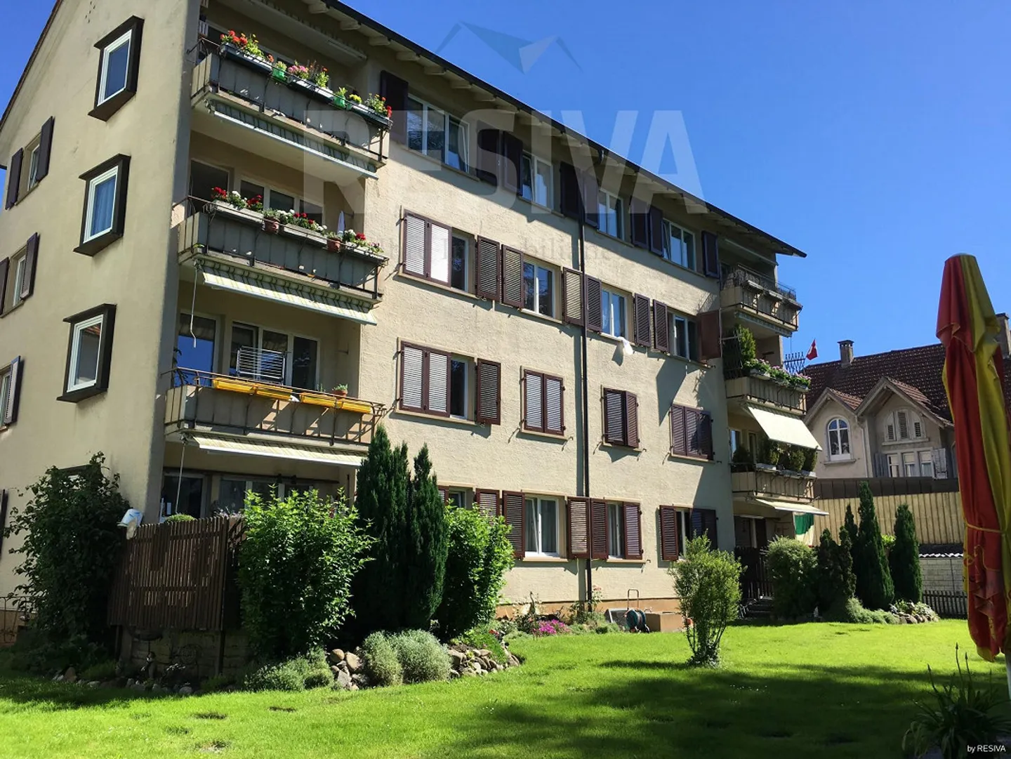 Appartement 4 pièces au centre d'Arbon - Photo 1 sur 18