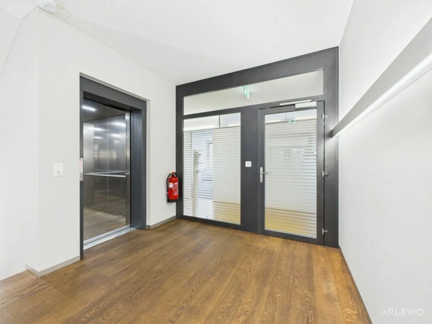 Bureau hautement développé au Alpenquai - Photo 15 sur 24