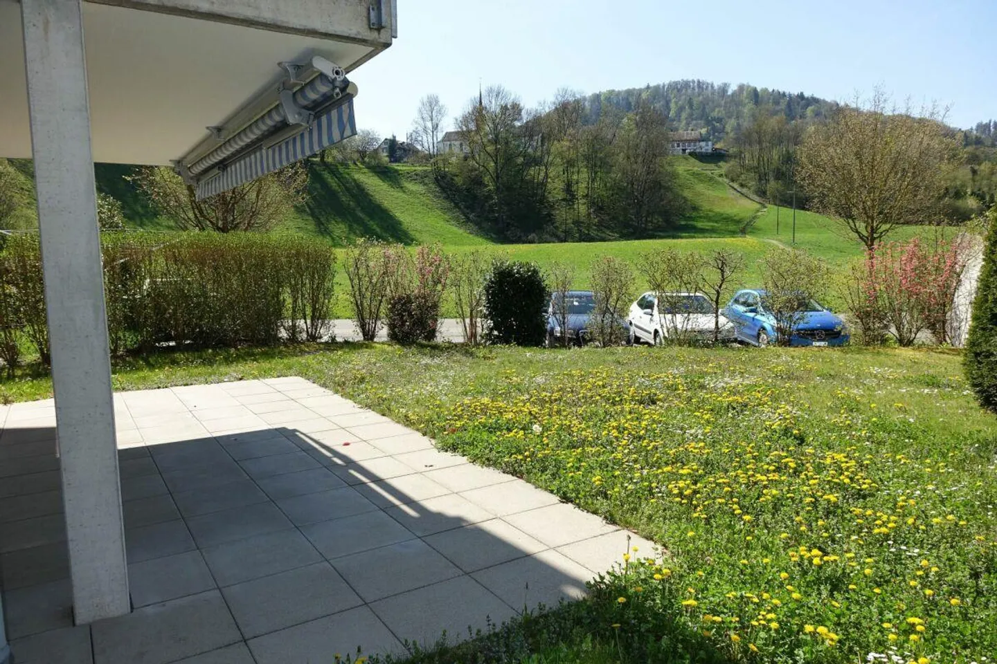 appartamento luminoso e spazioso con giardino - Foto 7 di 10