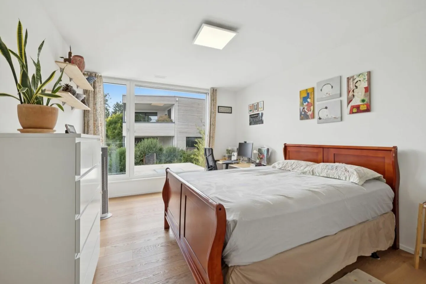 Modernes Doppel-EFH mit Garten - Foto 9 von 11