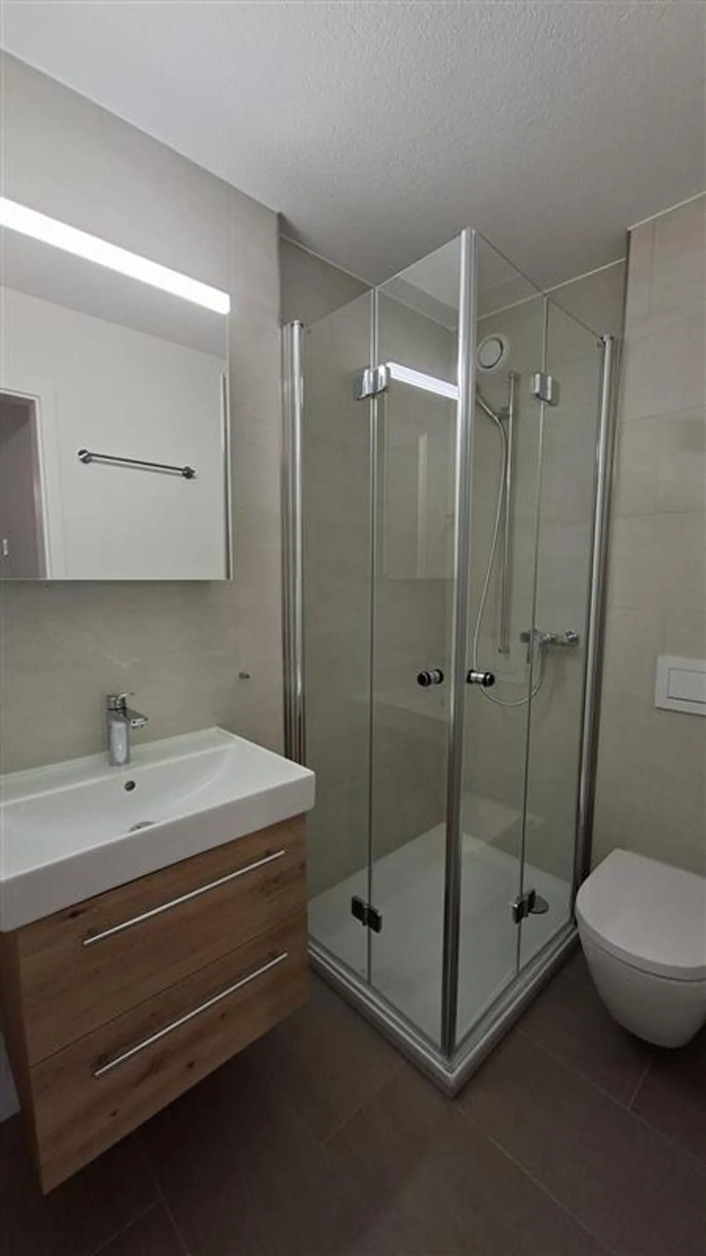 Appartement 3.5 pièces - Oasis de bien-être dans le quartier Mühlematt - Photo 3 sur 6