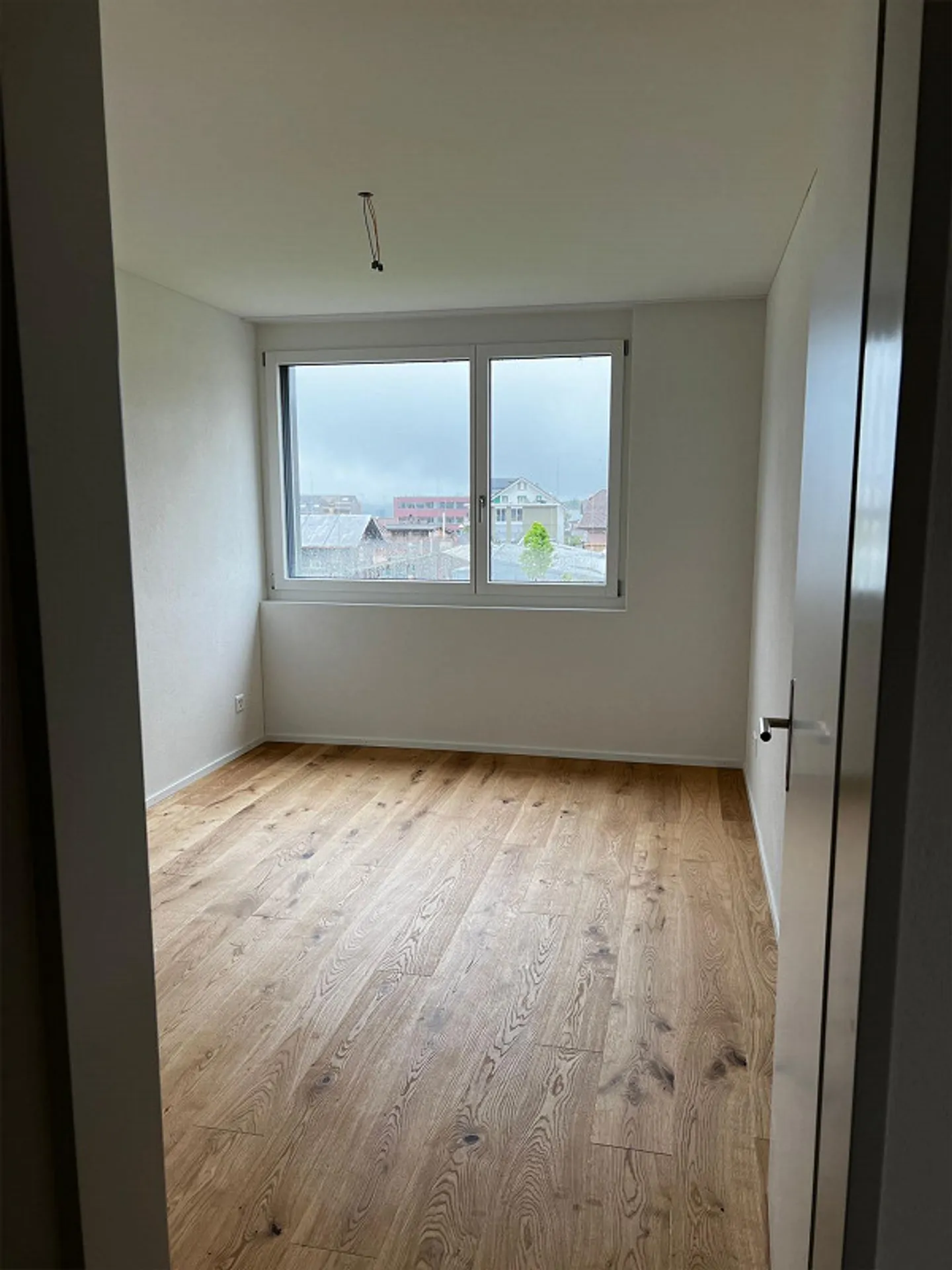 Appartamento luminoso e moderno con una pianta ben progettata e vista da sogno - Foto 19 di 21