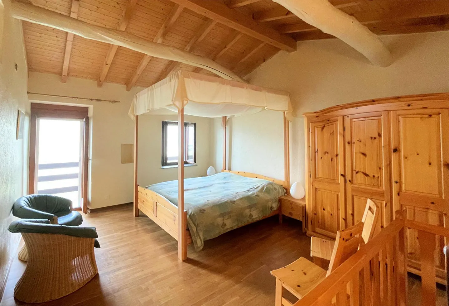 Rustikales Haus mit Panoramablick - Foto 10 von 13