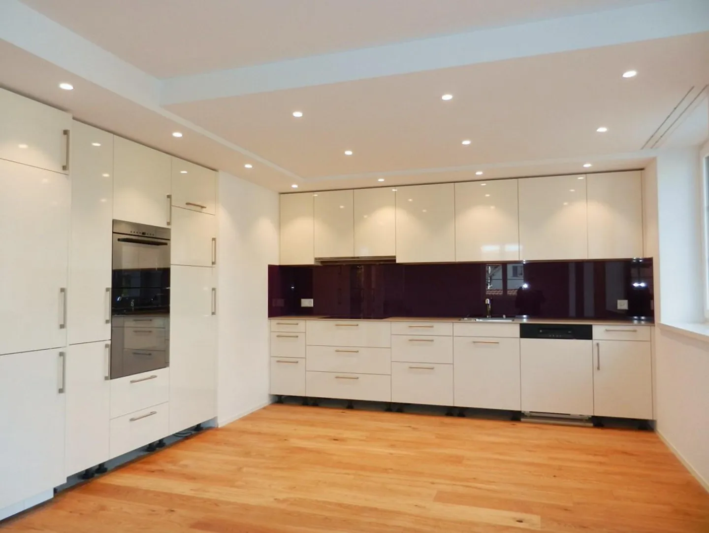 Moderne Wohnung mit Terrasse in Stetten SH - Foto 2 von 9