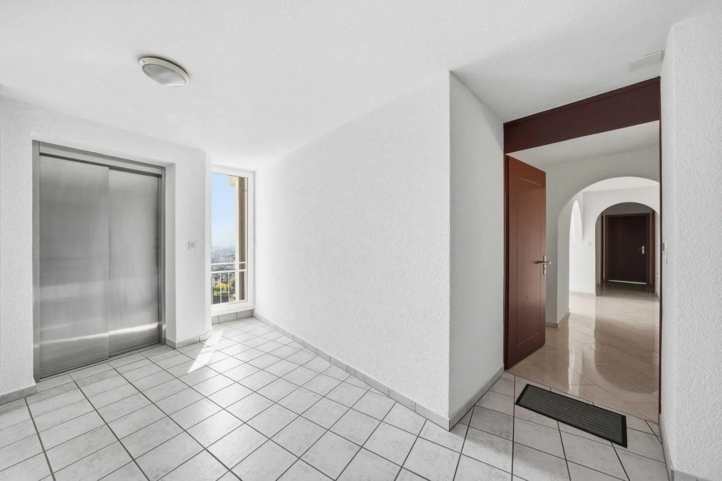 Helle 3.5-Zimmer-Wohnung - Foto 3 von 13