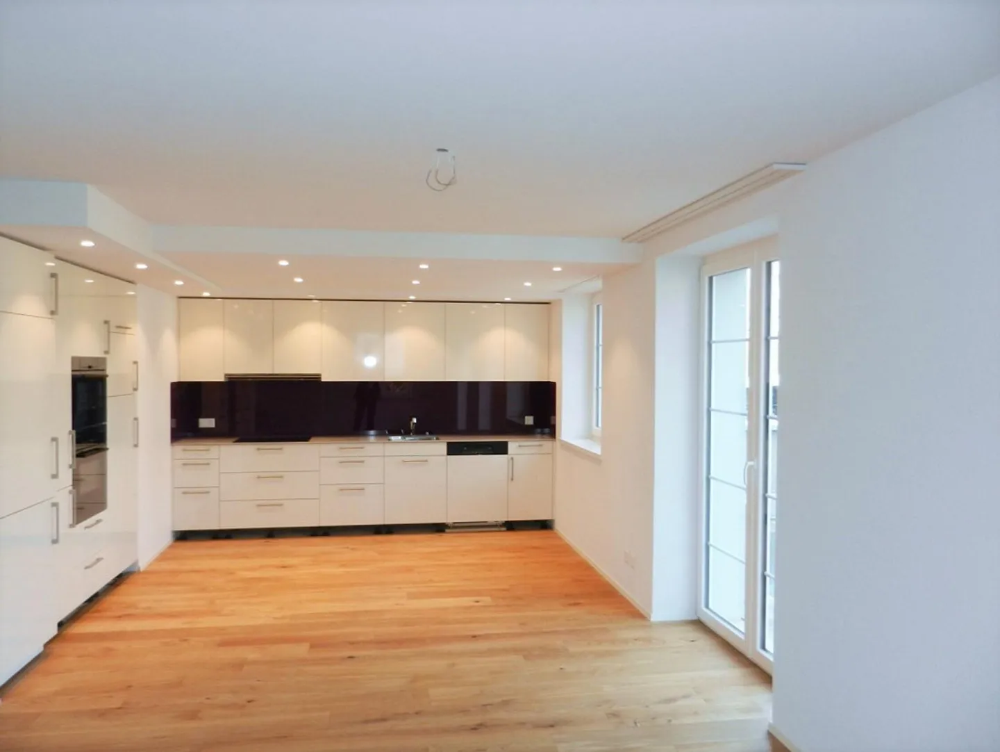 Moderne Wohnung mit Terrasse in Stetten SH - Foto 4 von 9