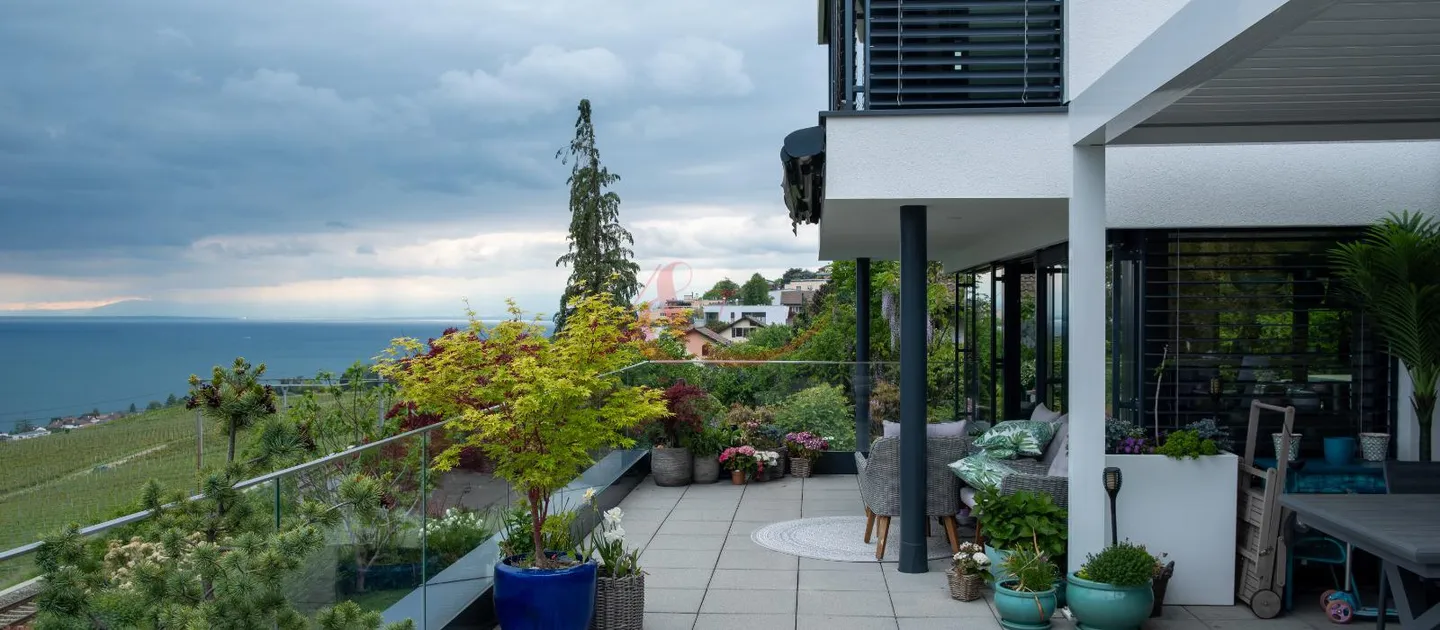 Villa moderna con vista lago - Foto 9 di 9