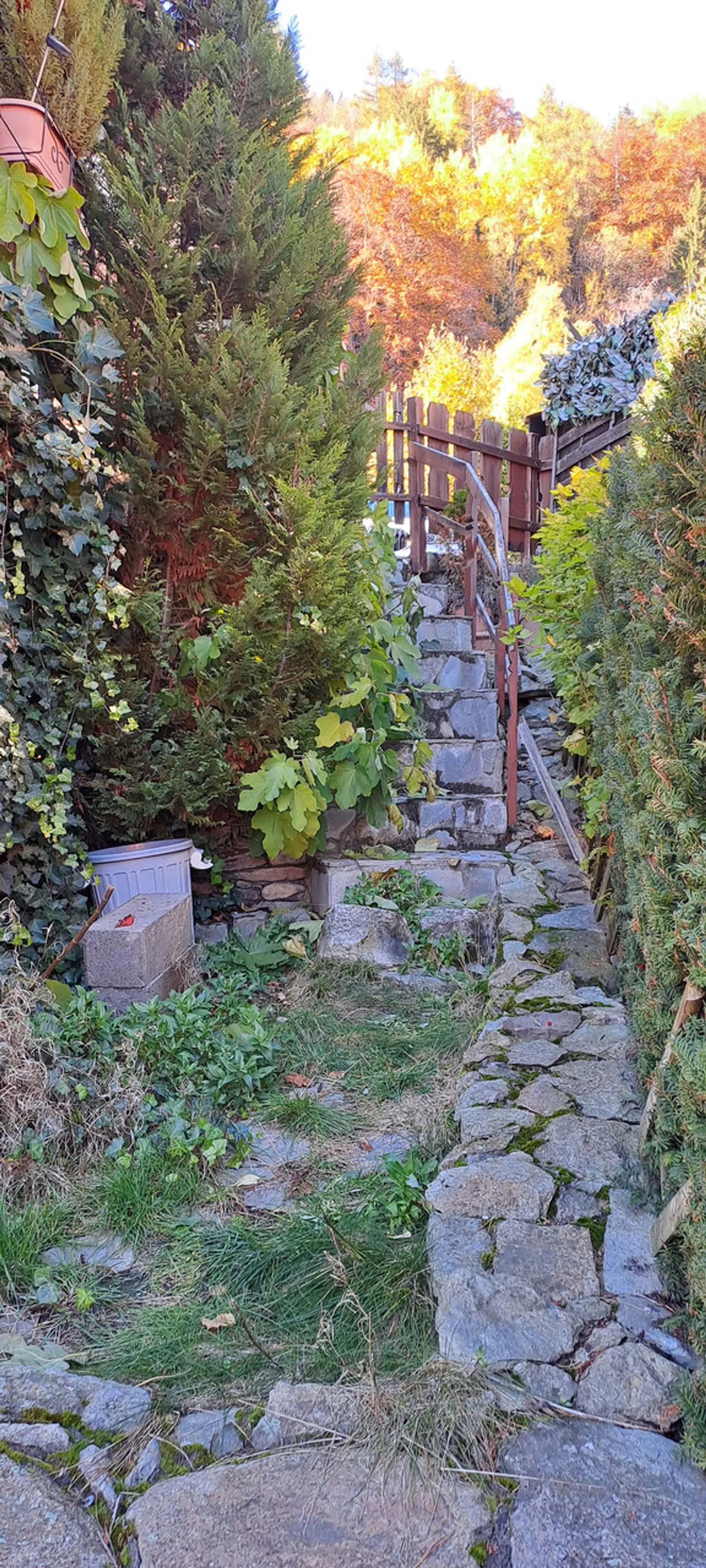 «Zu mieten möblierte 2-Zimmer-Wohnung
Ravoire» - Foto 1 von 10