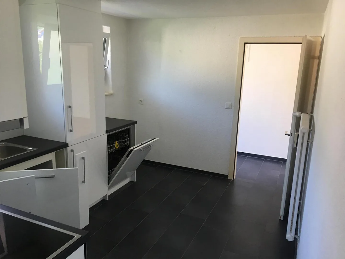 Charmante Wohnung mit Aussicht - Foto 4 von 11