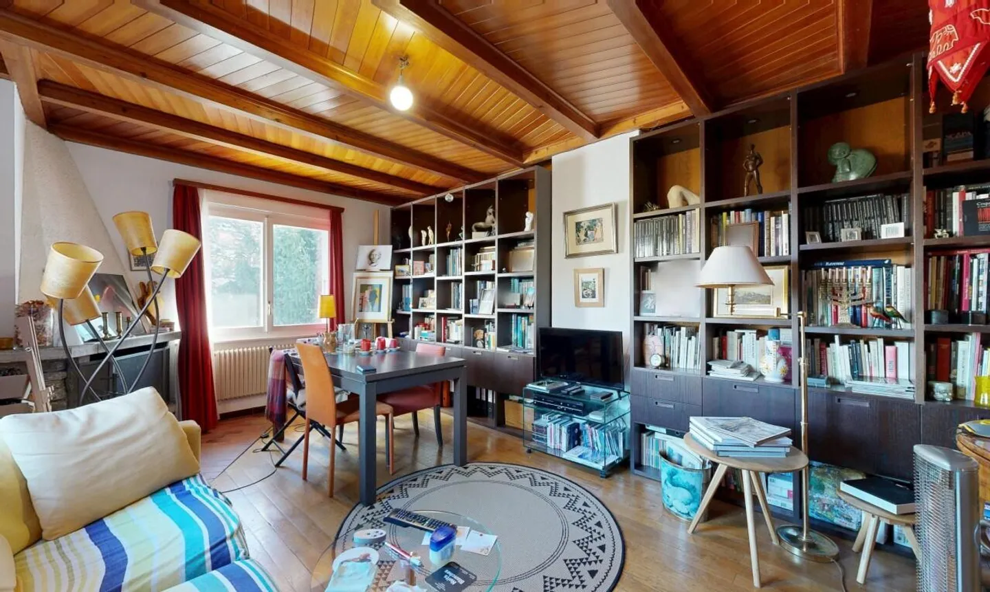 Incantevole appartamento 4.5 locali nel cuore di Veyras - Foto 4 di 11