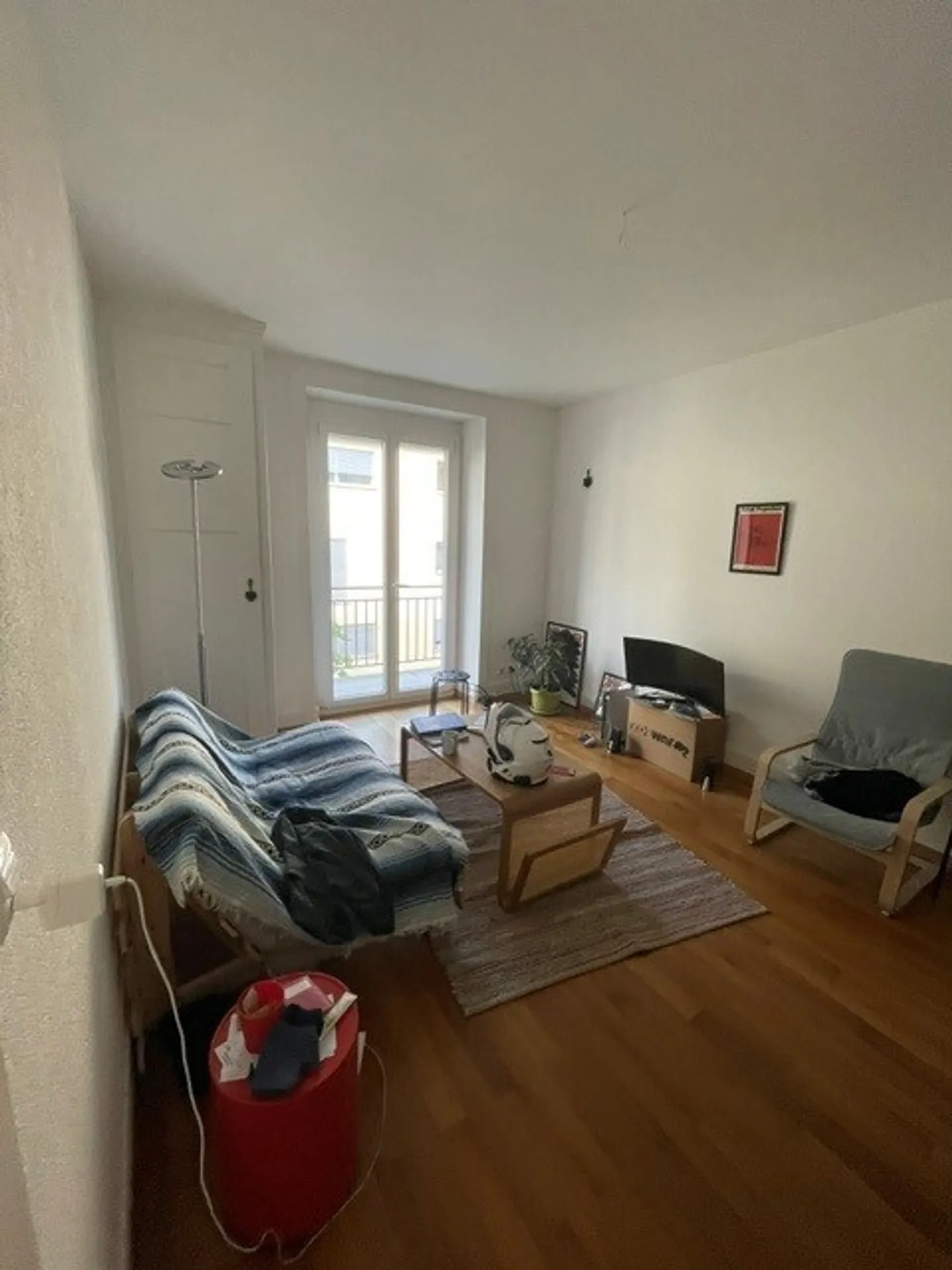 Charmant appartement 2 pièces - Photo 2 sur 5