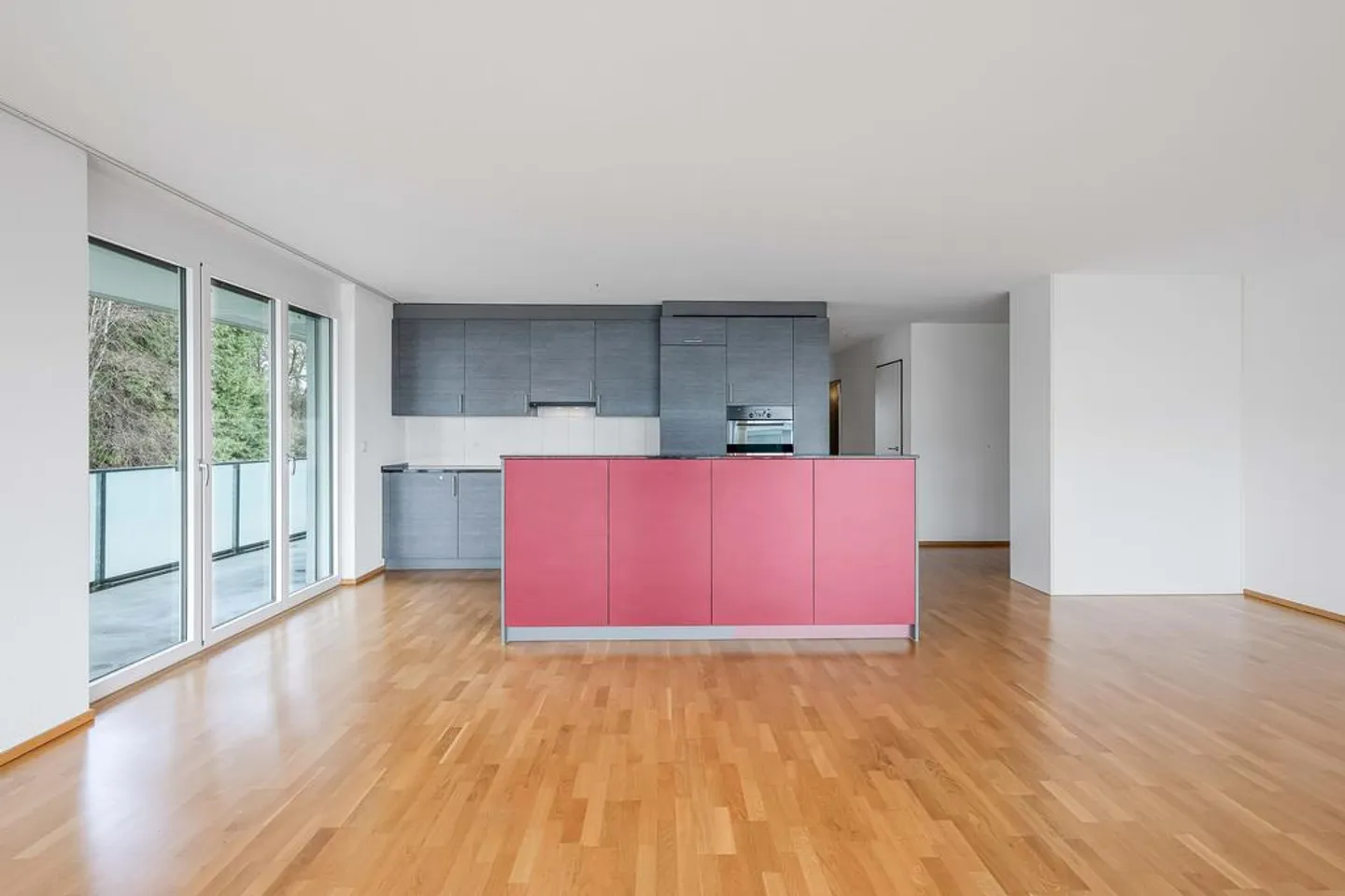 Verde, Tranquillo, Spazioso - La Tua Nuova Casa per la Famiglia! - Foto 2 di 12