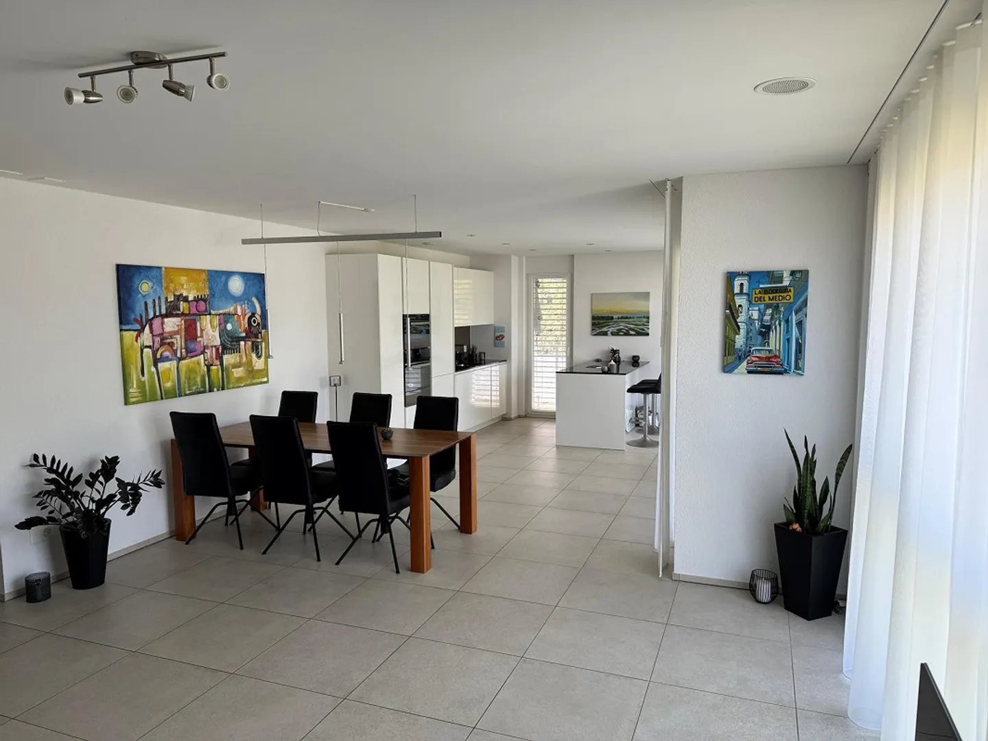 Grosszügige 3,5-Zimmerwohnung - Foto 4 von 11