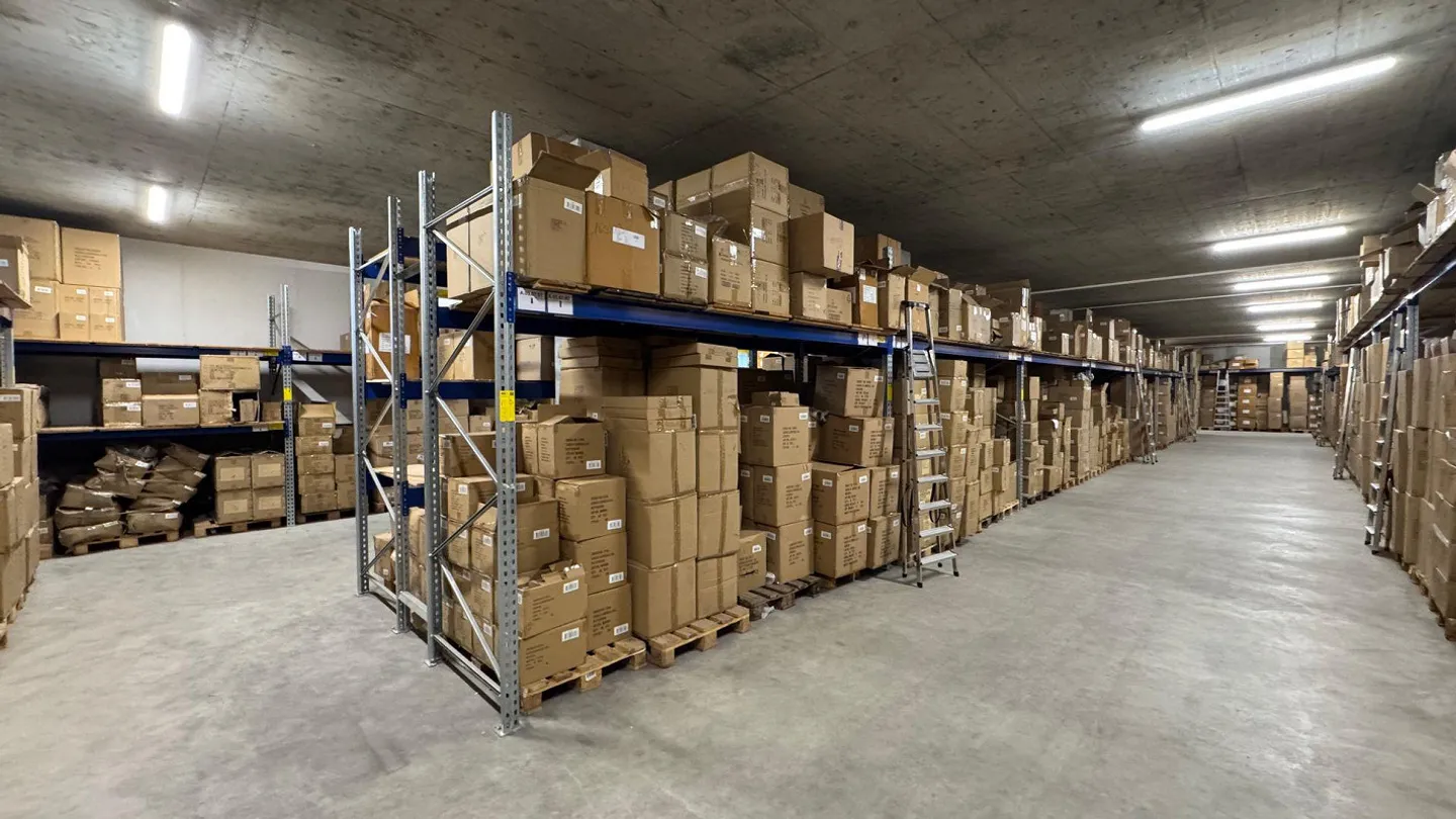 Spazio di stoccaggio pratico nella zona industriale di Burgdorf - Foto 10 di 22