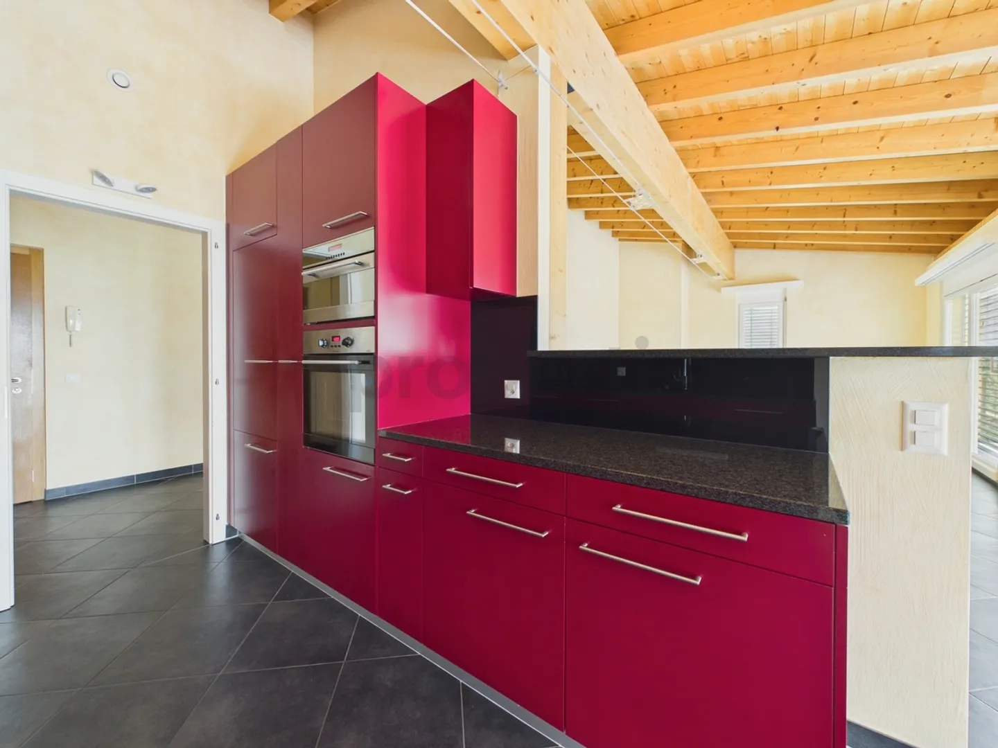 Modernes 4,5-Zimmer-Apartment mit Aufzug und Keller, Chandolin-nah-Savièse - Foto 5 von 13