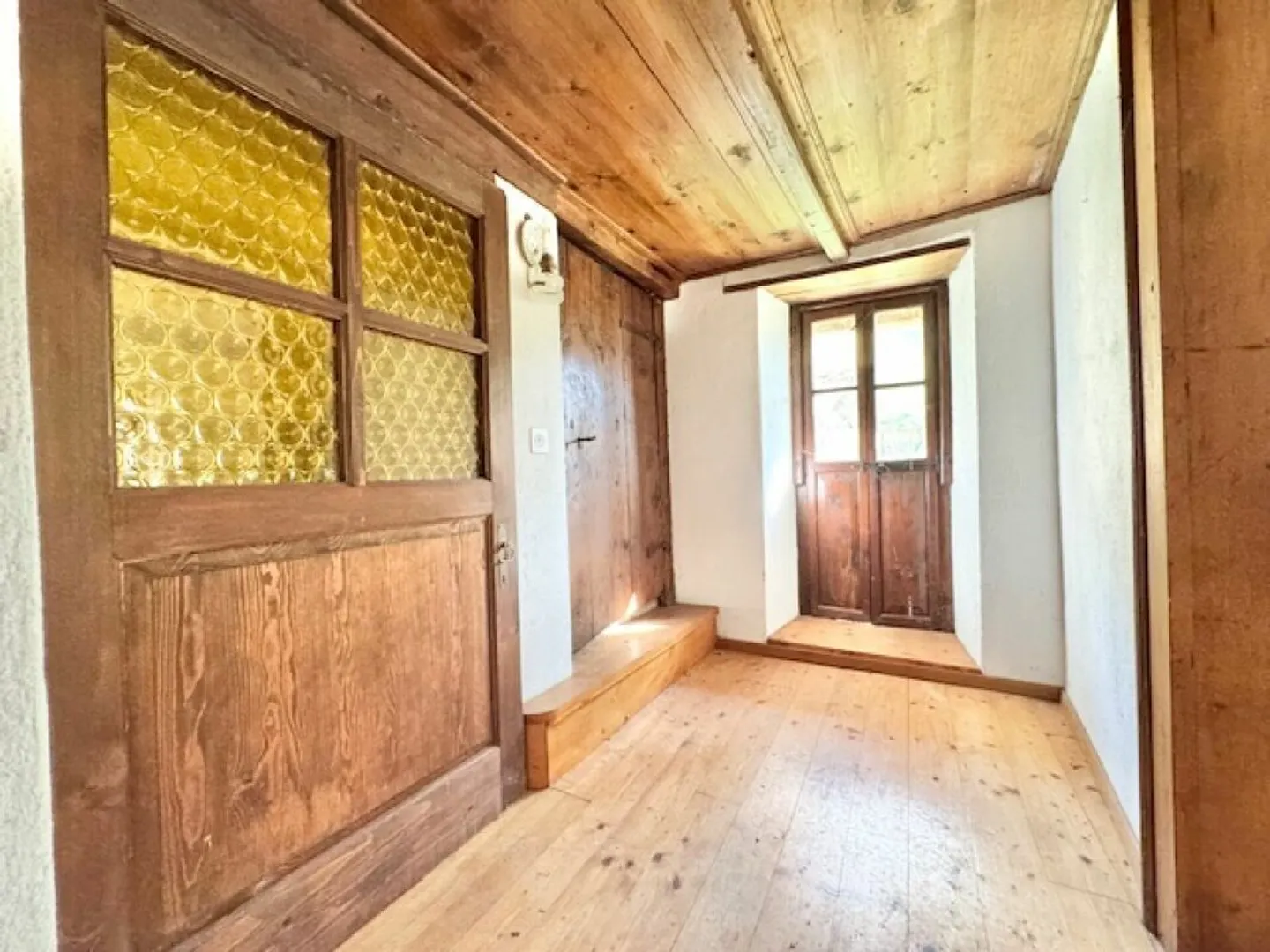 FOR SALE IN CERENTINO - ANCIENT TICINESE HOUSE WITH TYPICAL WALSER RUSTIC - Photo 17 of 26