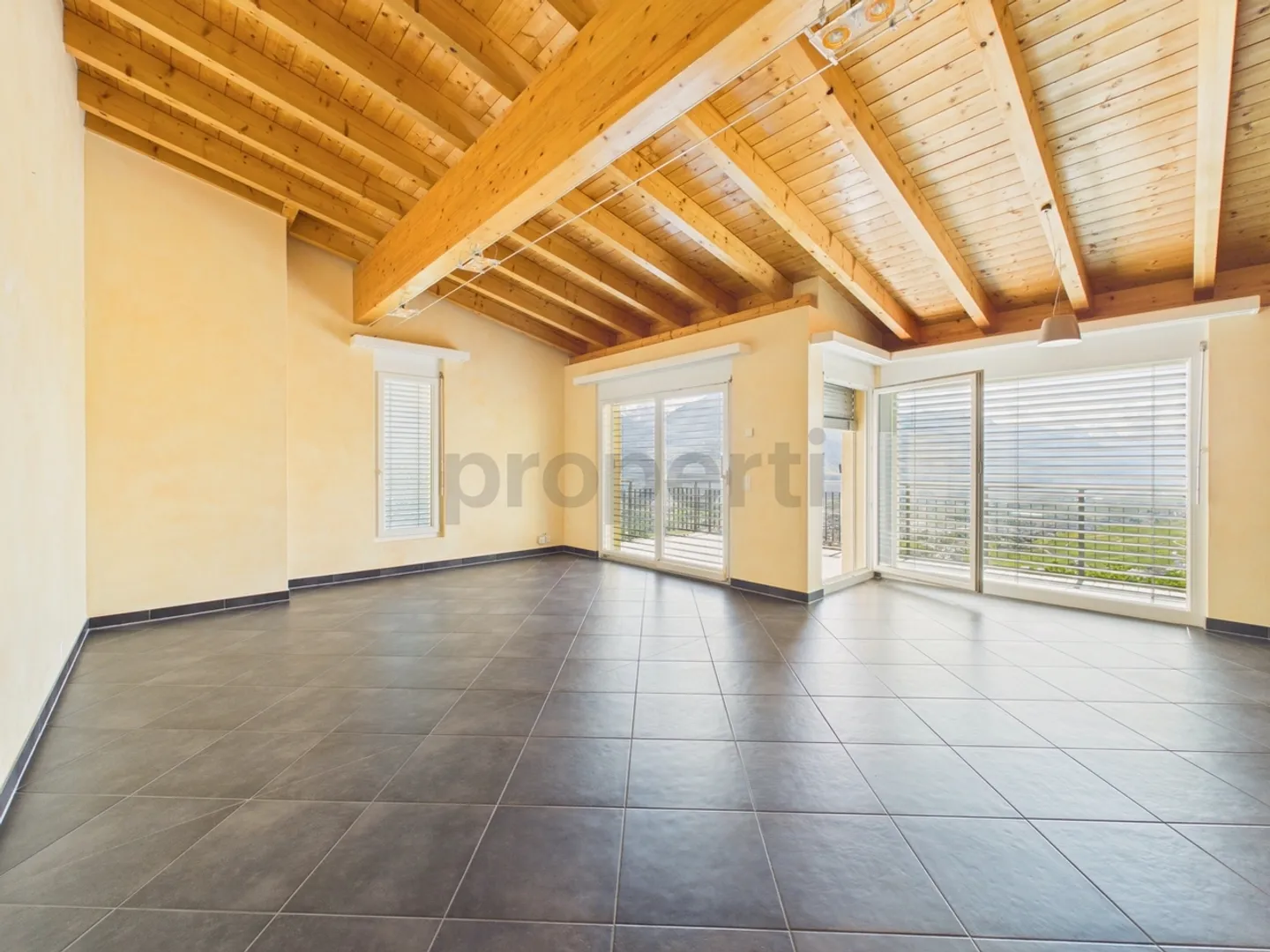 Modernes 4,5-Zimmer-Apartment mit Aufzug und Keller, Chandolin-nah-Savièse - Foto 10 von 13