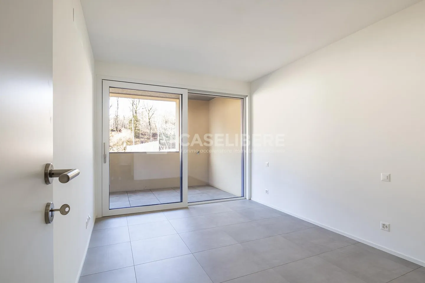 NEU UND ELEGANT 2.5 ZIMMER IN DAVESCO - Foto 10 von 15