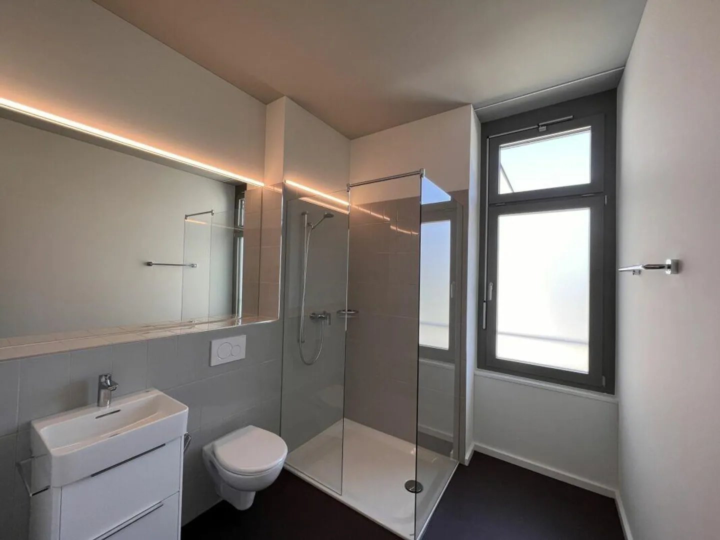 Loft elegante in posizione centrale privilegiata - Foto 5 di 7