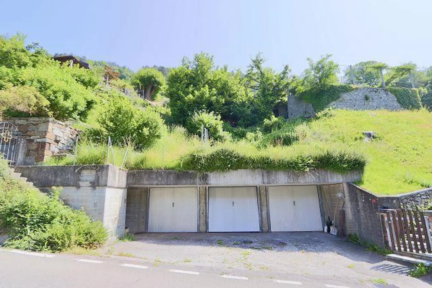 «Bauland von 491 mit Garage an sehr sonniger, ruhiger Aussichtslage / terreno edificabile con garage, molto soleggiato, tranquillo con bella vista» - Foto 4 von 10