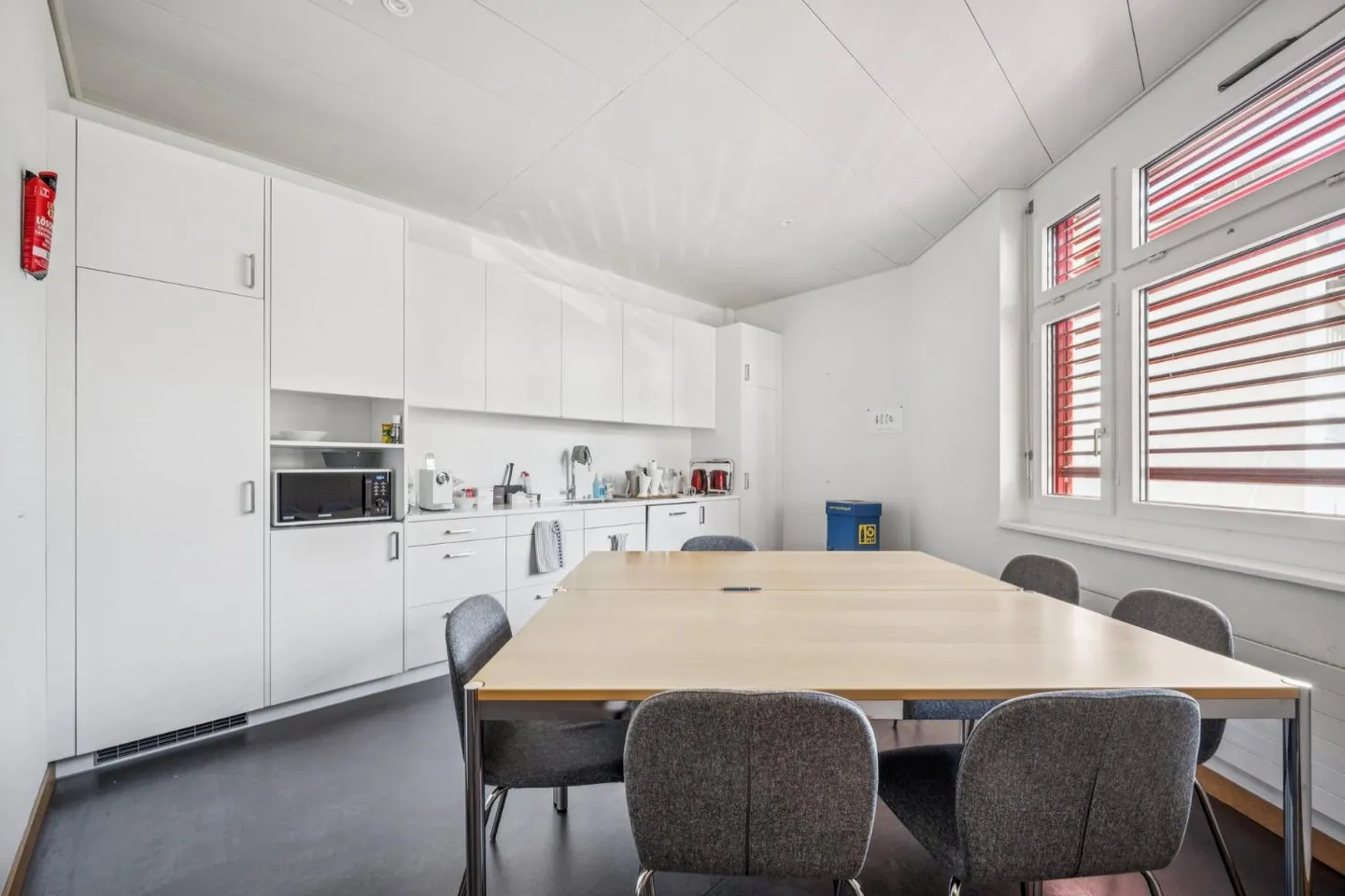 Negozio di 32m²: nel cuore di Zurigo-Oerlikon - Foto 6 di 12