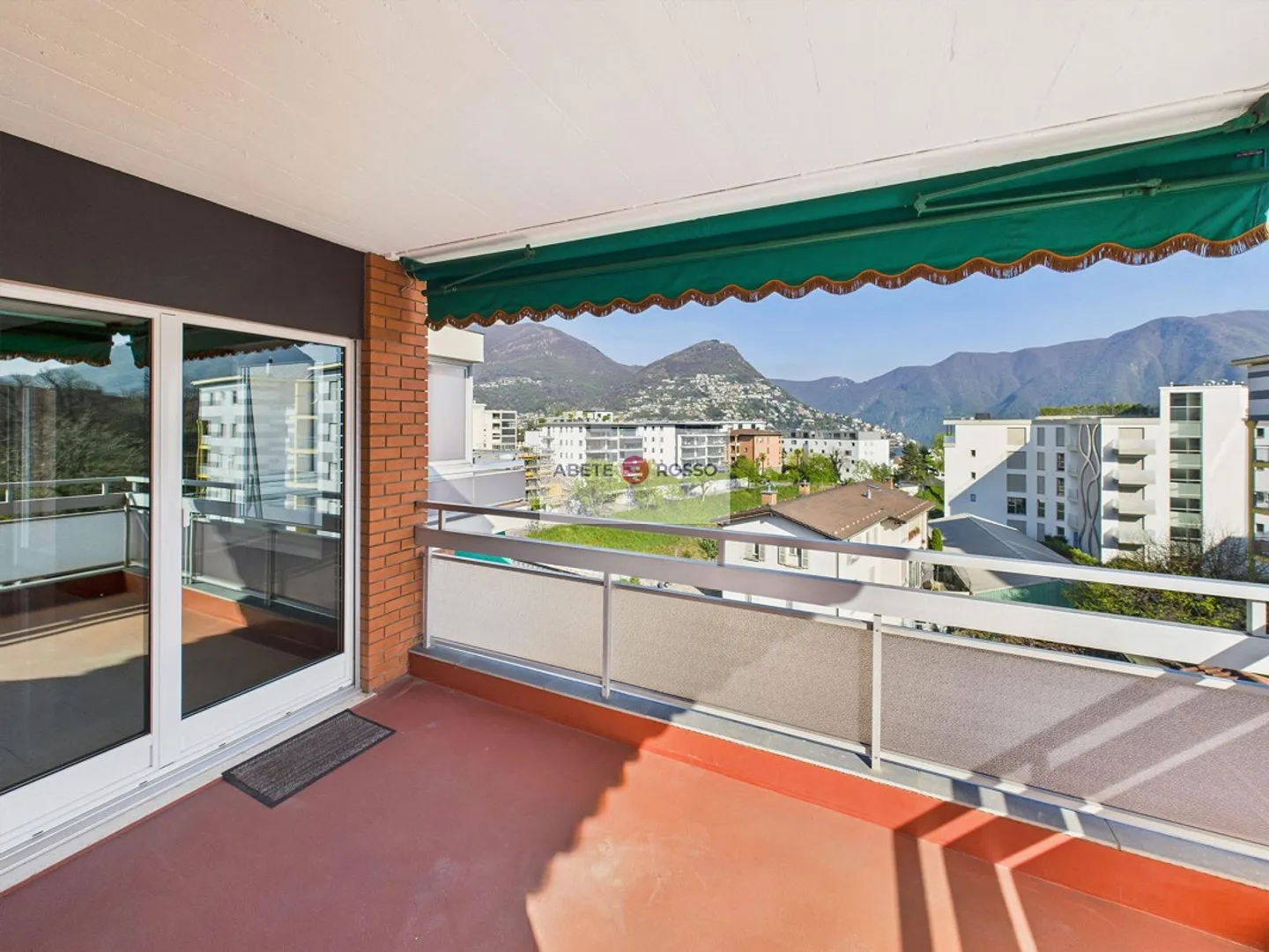 Penthouse, Panoramaterrasse, in der Nähe des FFS-Bahnhofs und des Zentrums von Lugano. - Foto 20 von 25