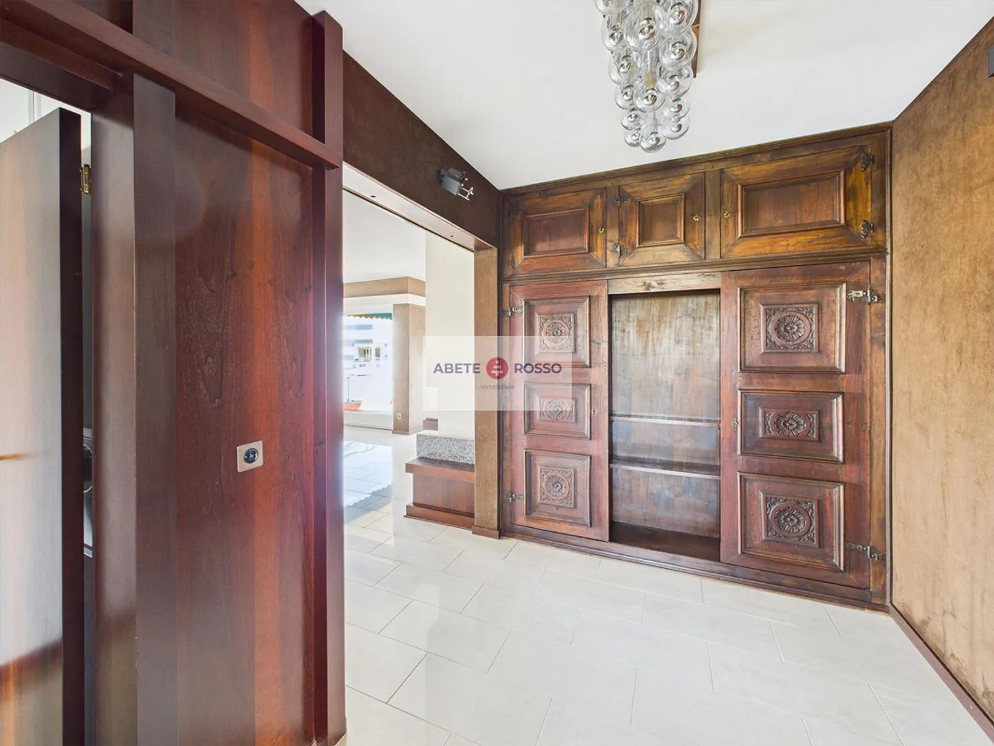 Penthouse, Panoramaterrasse, in der Nähe des FFS-Bahnhofs und des Zentrums von Lugano. - Foto 21 von 25