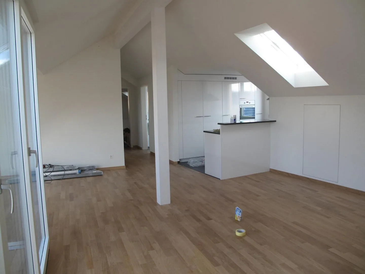 4-Maisonette apartment with beautiful views and private washing machine... - Photo 3 of 13