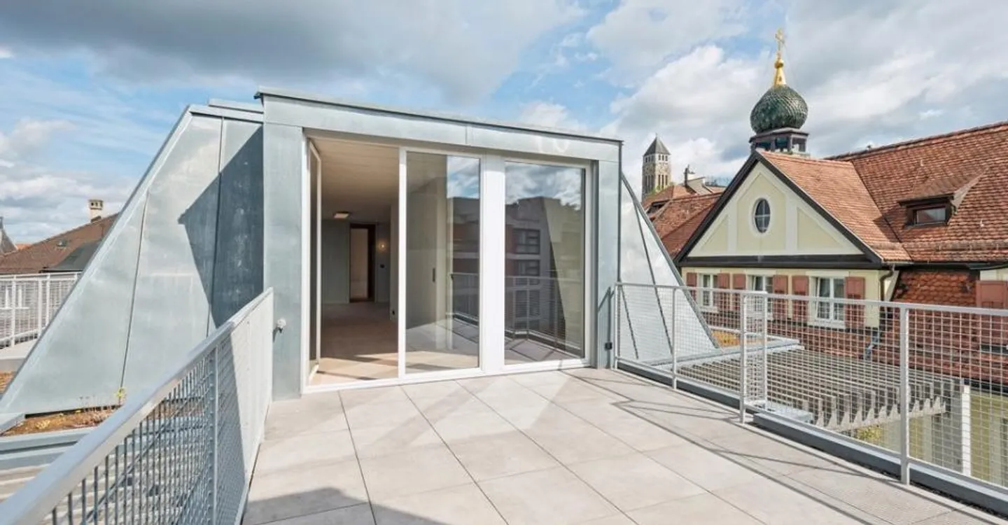 Appartement en attique de 3,5 pièces à Zurich à louer dans un bel emplacement - Photo 8 sur 9