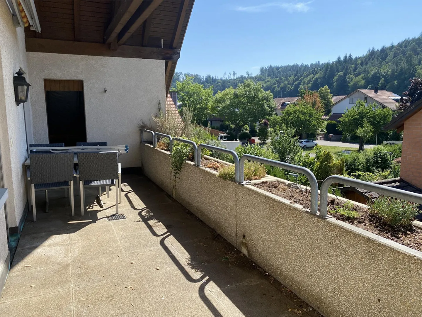 Charmante Dachwohnung in Neftenbach - Foto 4 von 15
