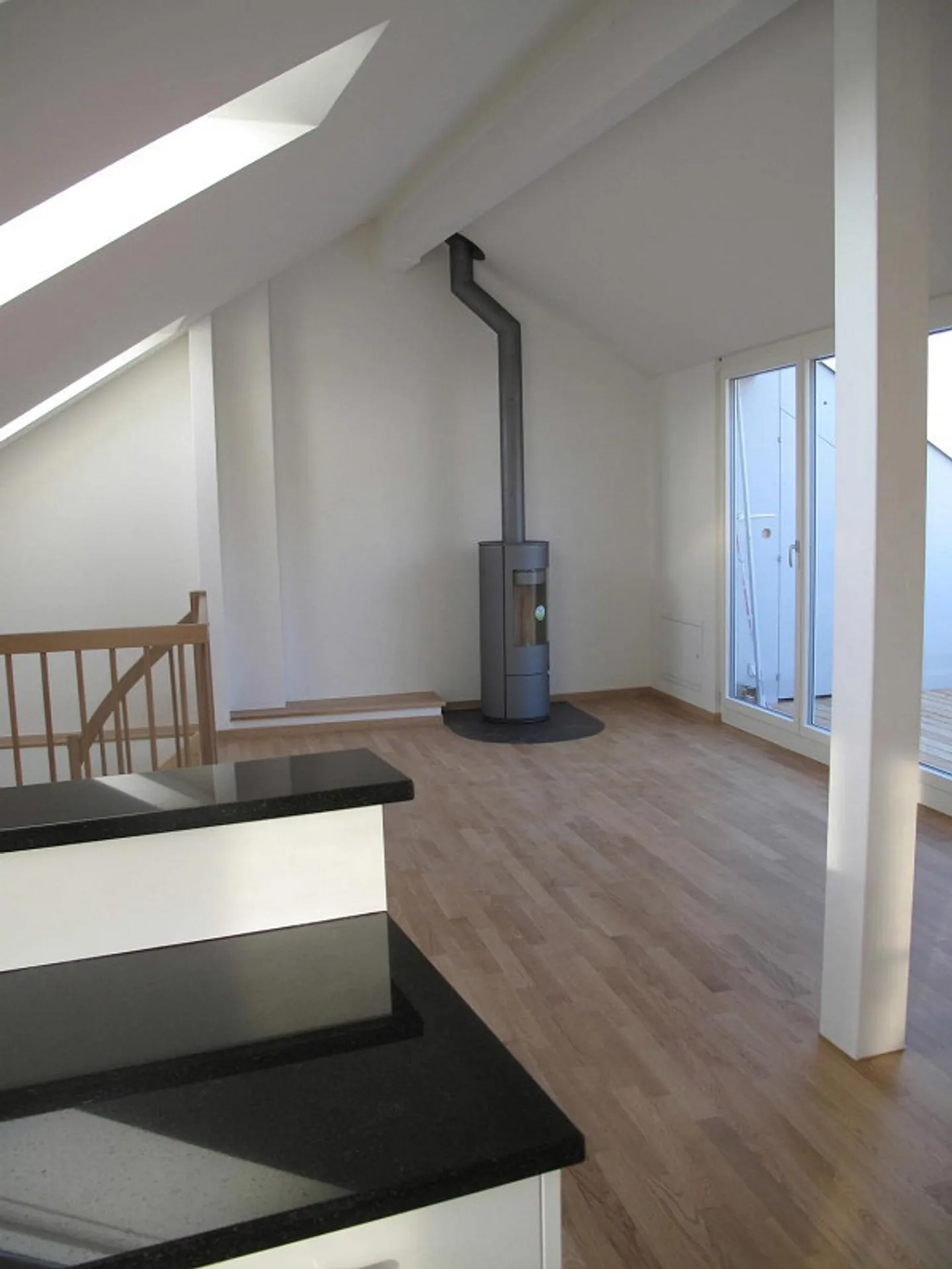 4-Maisonette apartment with beautiful views and private washing machine... - Photo 6 of 13