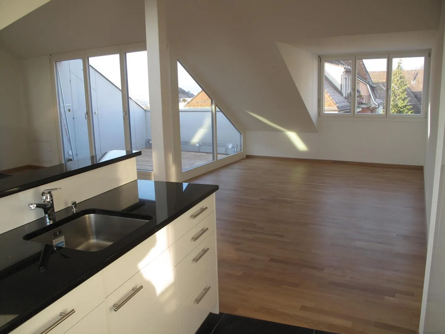 4-Maisonette apartment with beautiful views and private washing machine... - Photo 10 of 13