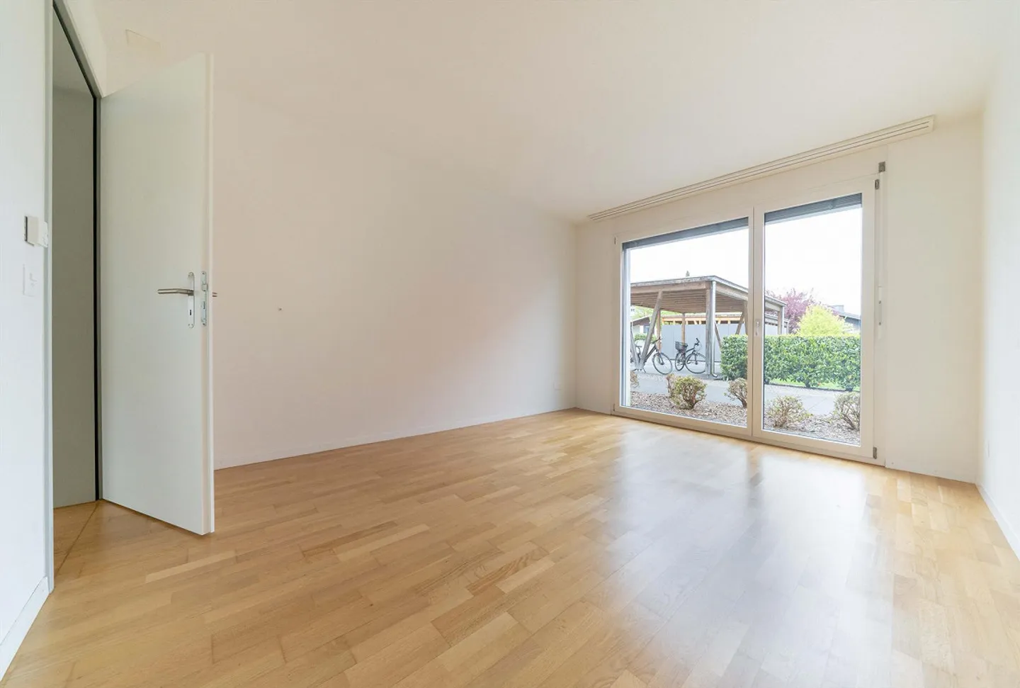 Dream apartment in Burgdorf - Photo 6 of 8