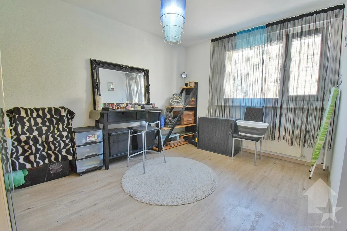 4,5-Zimmer-Wohnung mit Garage und 2 Parkplätzen - Foto 9 von 11