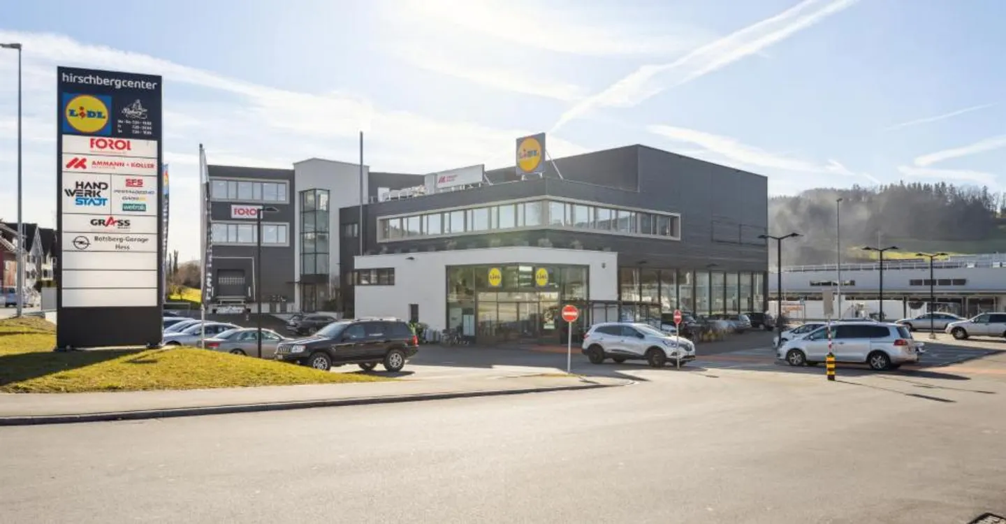 Espace commercial spacieux - Photo 3 sur 7
