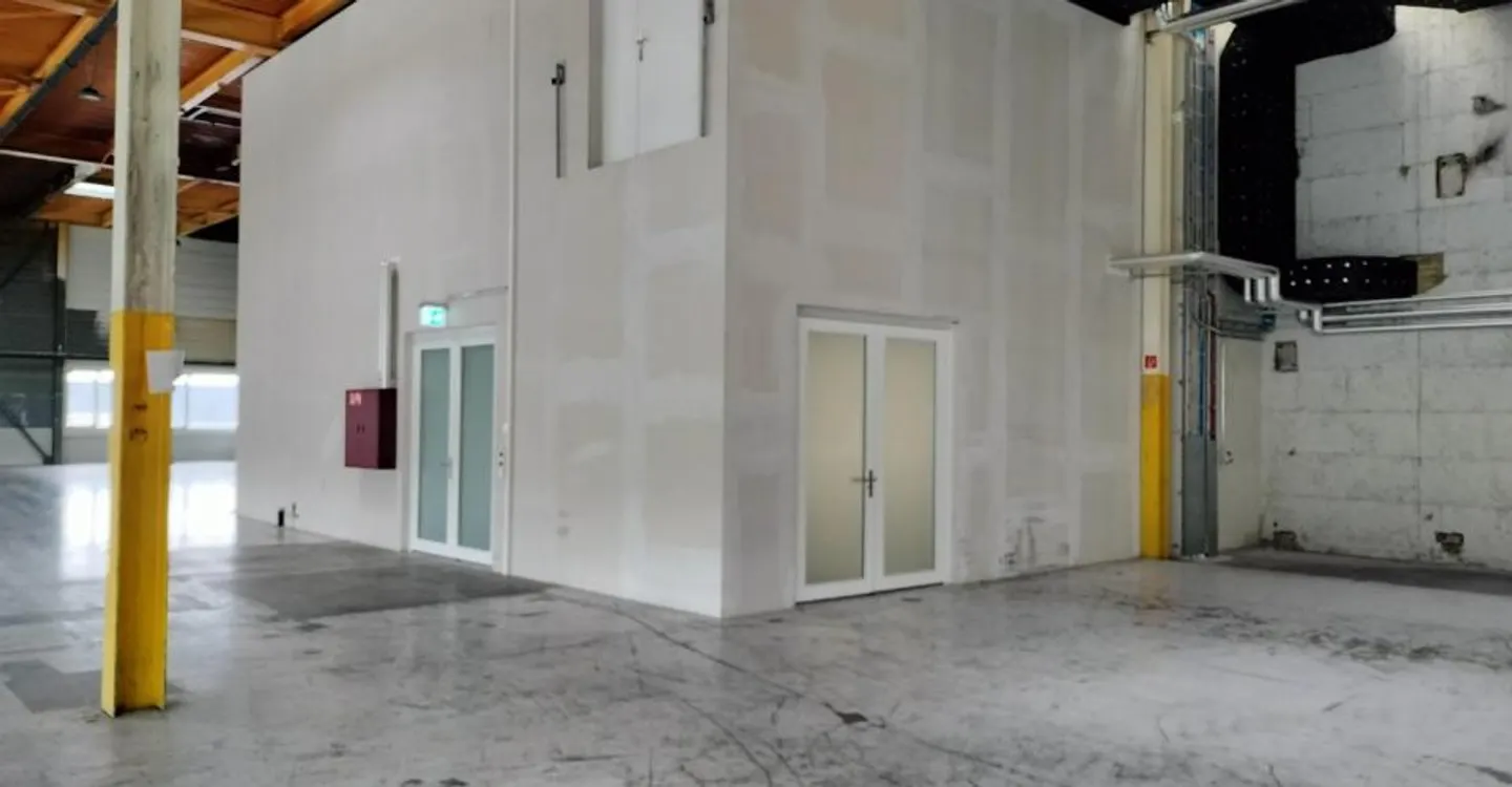 Espace commercial spacieux - Photo 7 sur 7