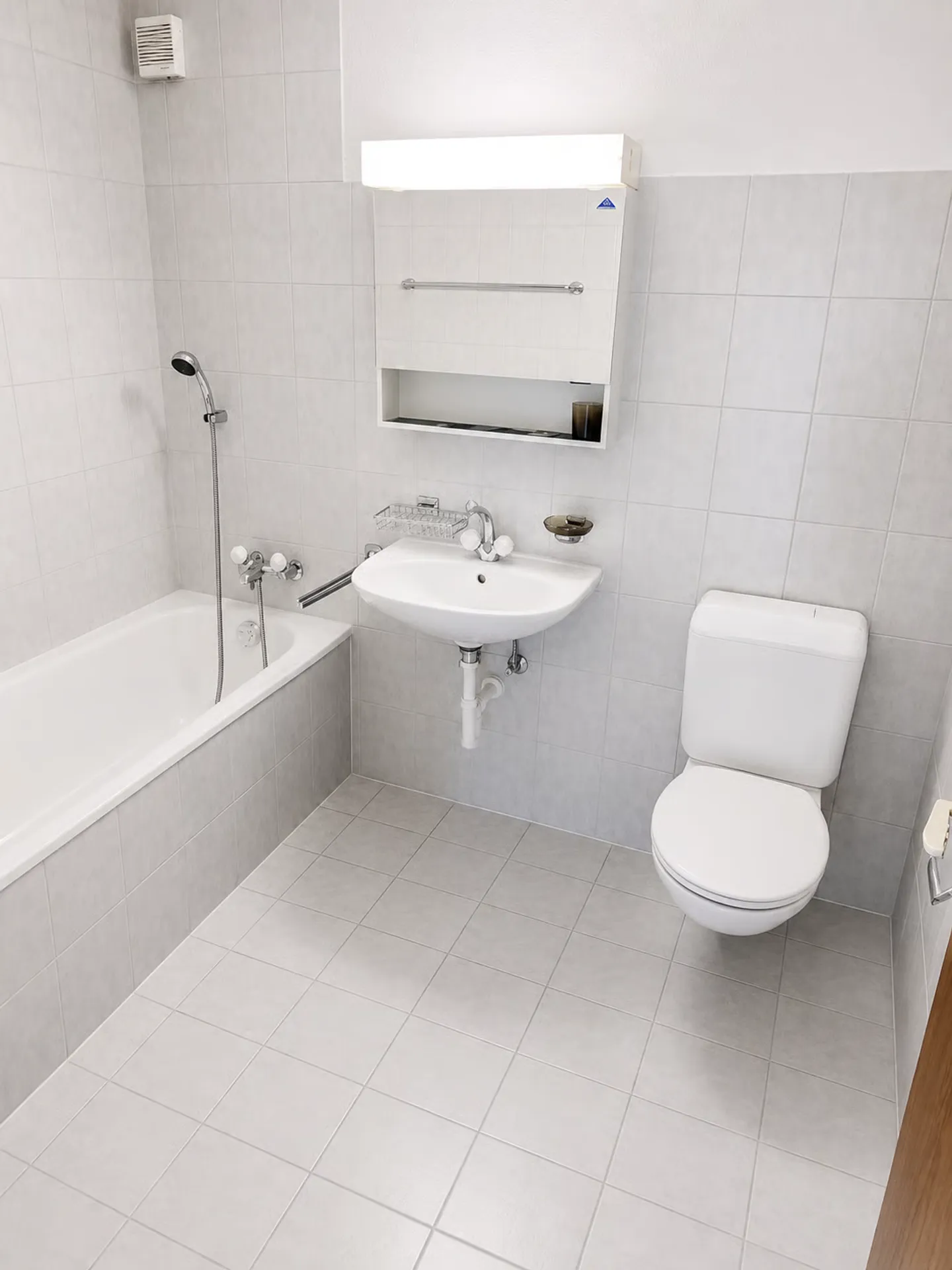 Geräumige 5.5-Zimmer-Wohnung mit Balkon - Foto 9 von 10
