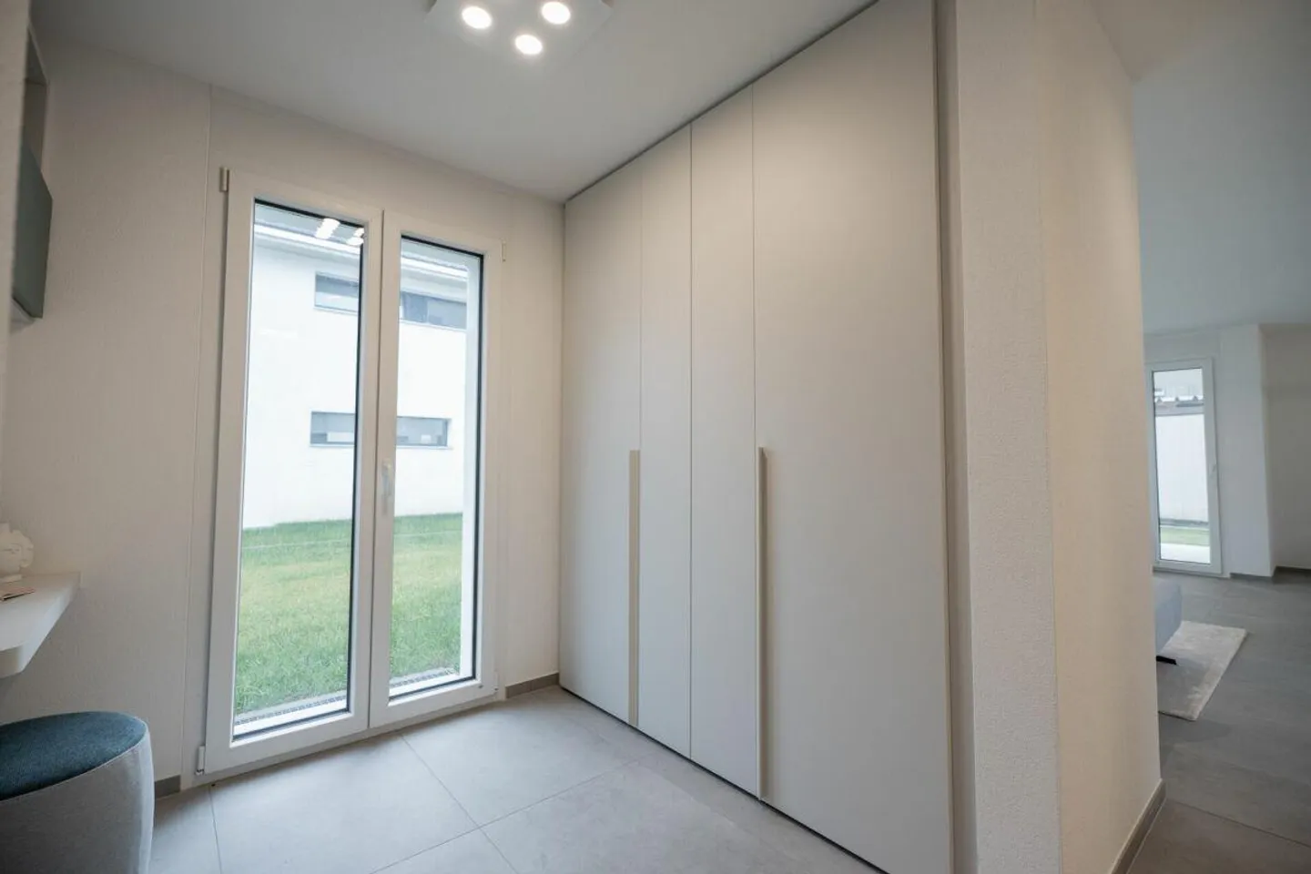 Vendiamo ville spaziose e moderne a Moleno - Foto 8 di 15