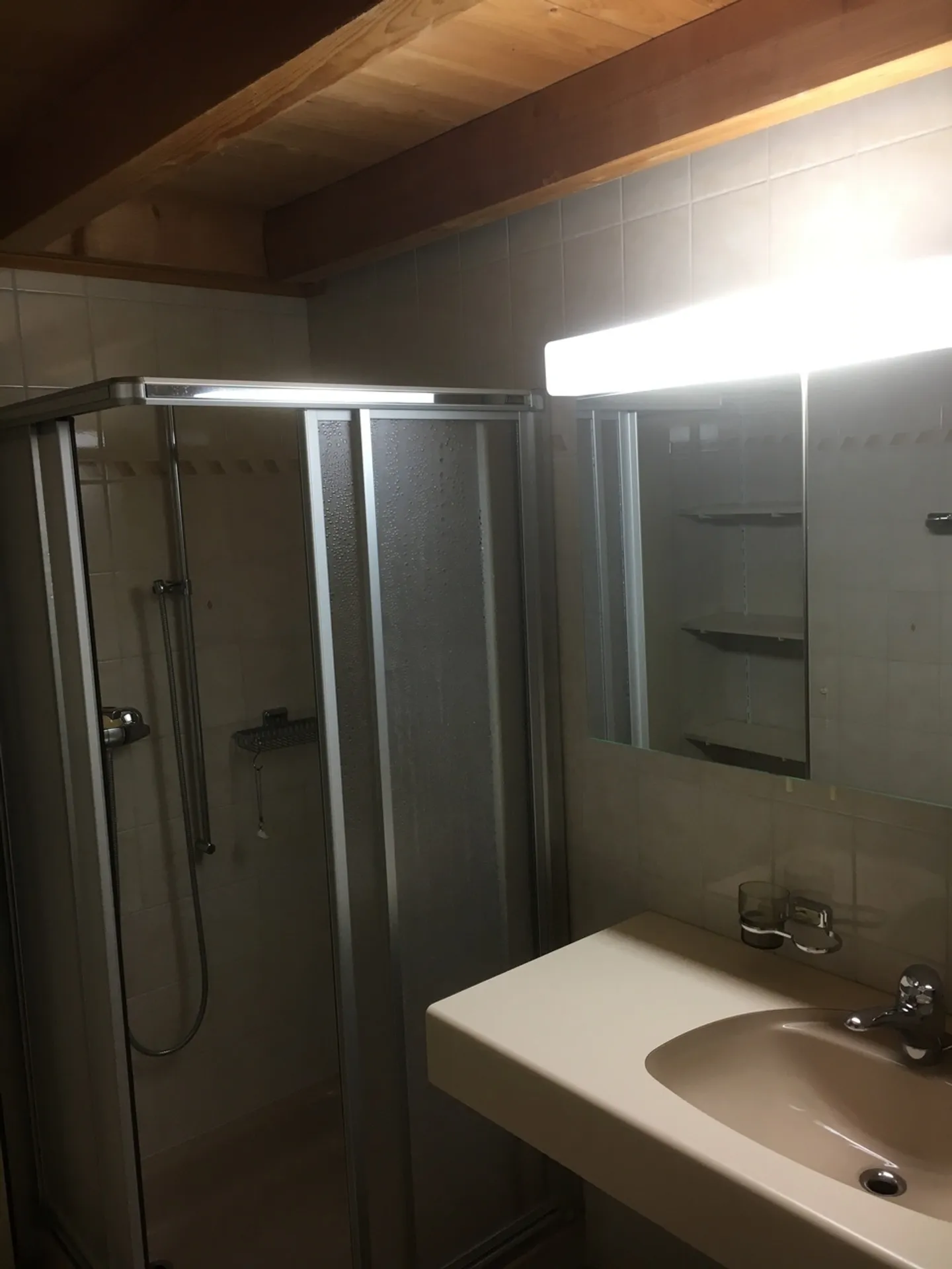 INS - Appartamento di 3,5 stanze in affitto - Foto 10 di 13