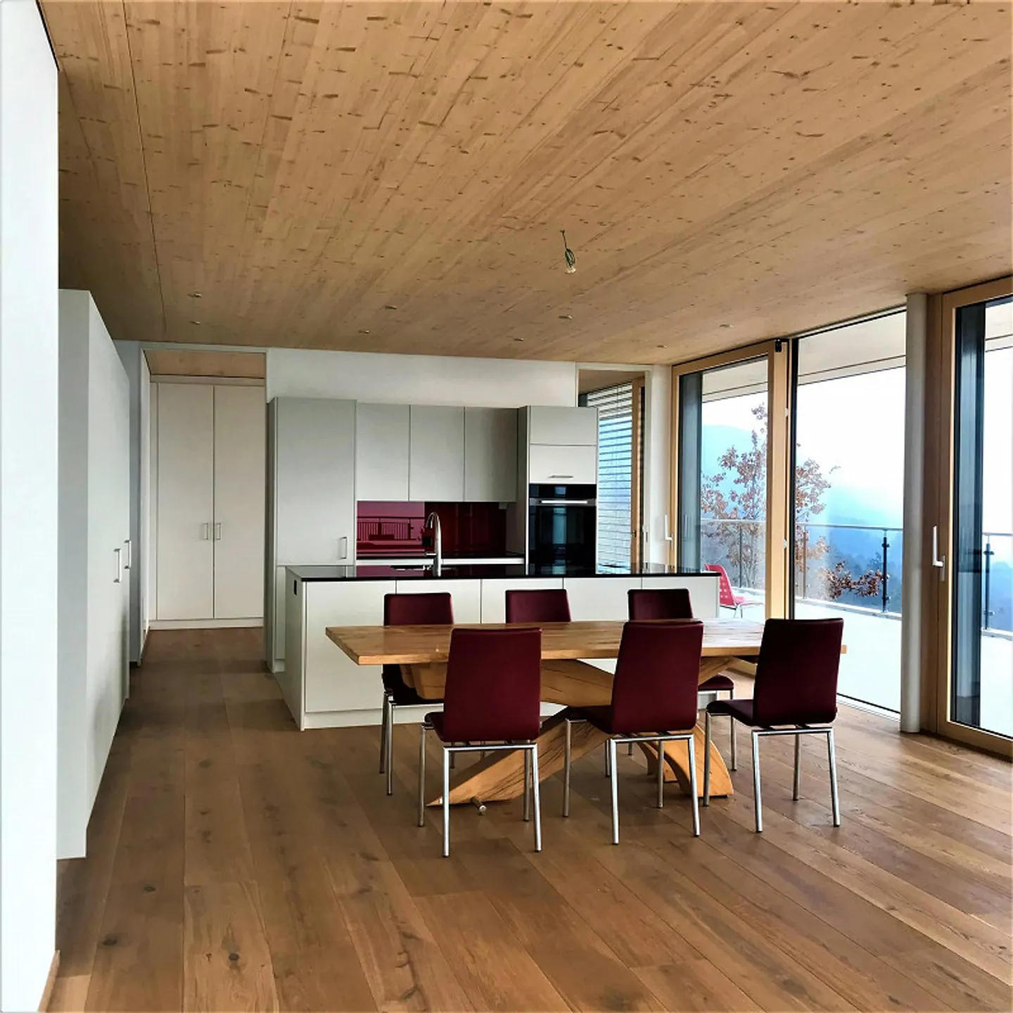 Moderna casa unifamiliare di 4,5 stanze con vista panoramica a Evilard - Foto 4 di 10