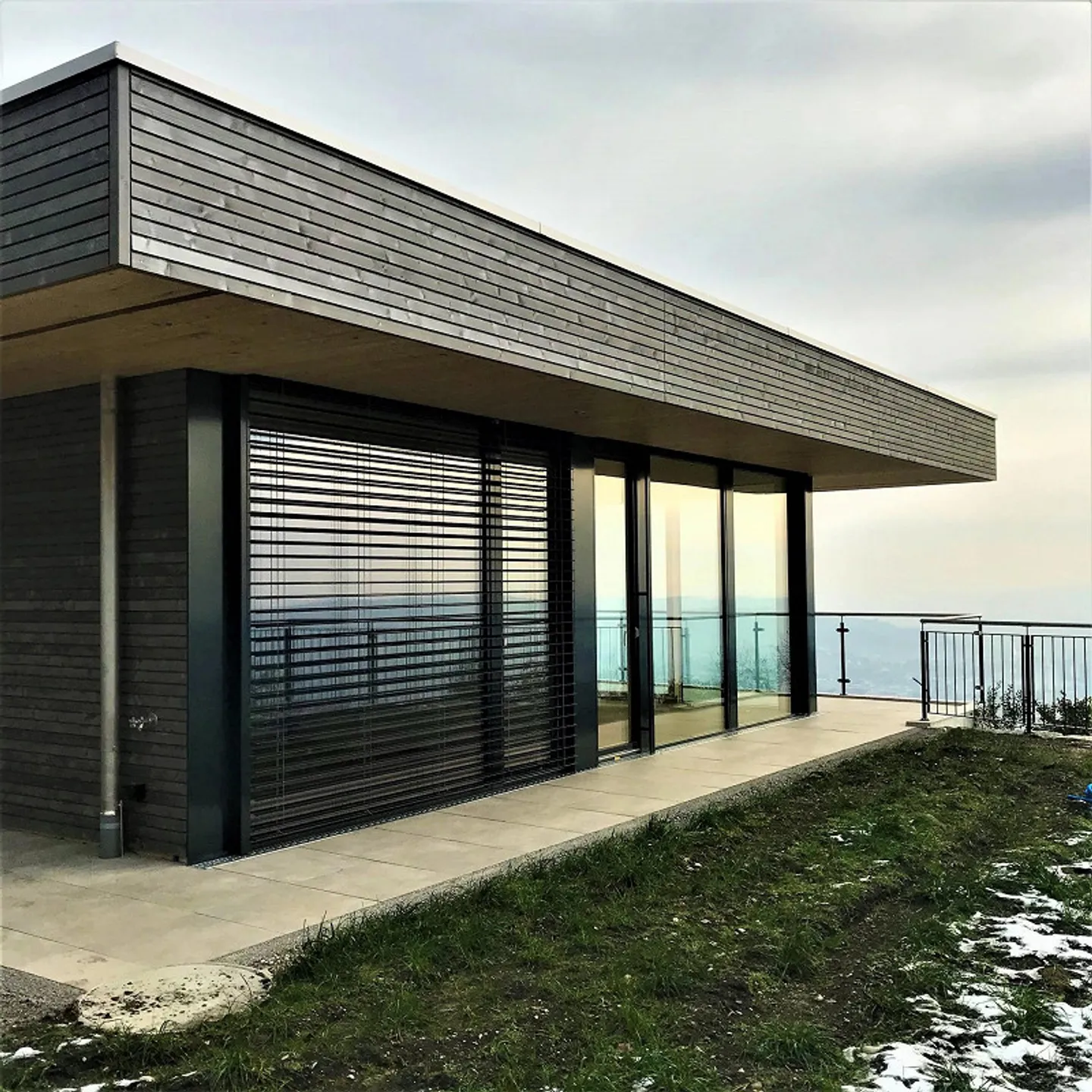 Moderna casa unifamiliare di 4,5 stanze con vista panoramica a Evilard - Foto 6 di 10