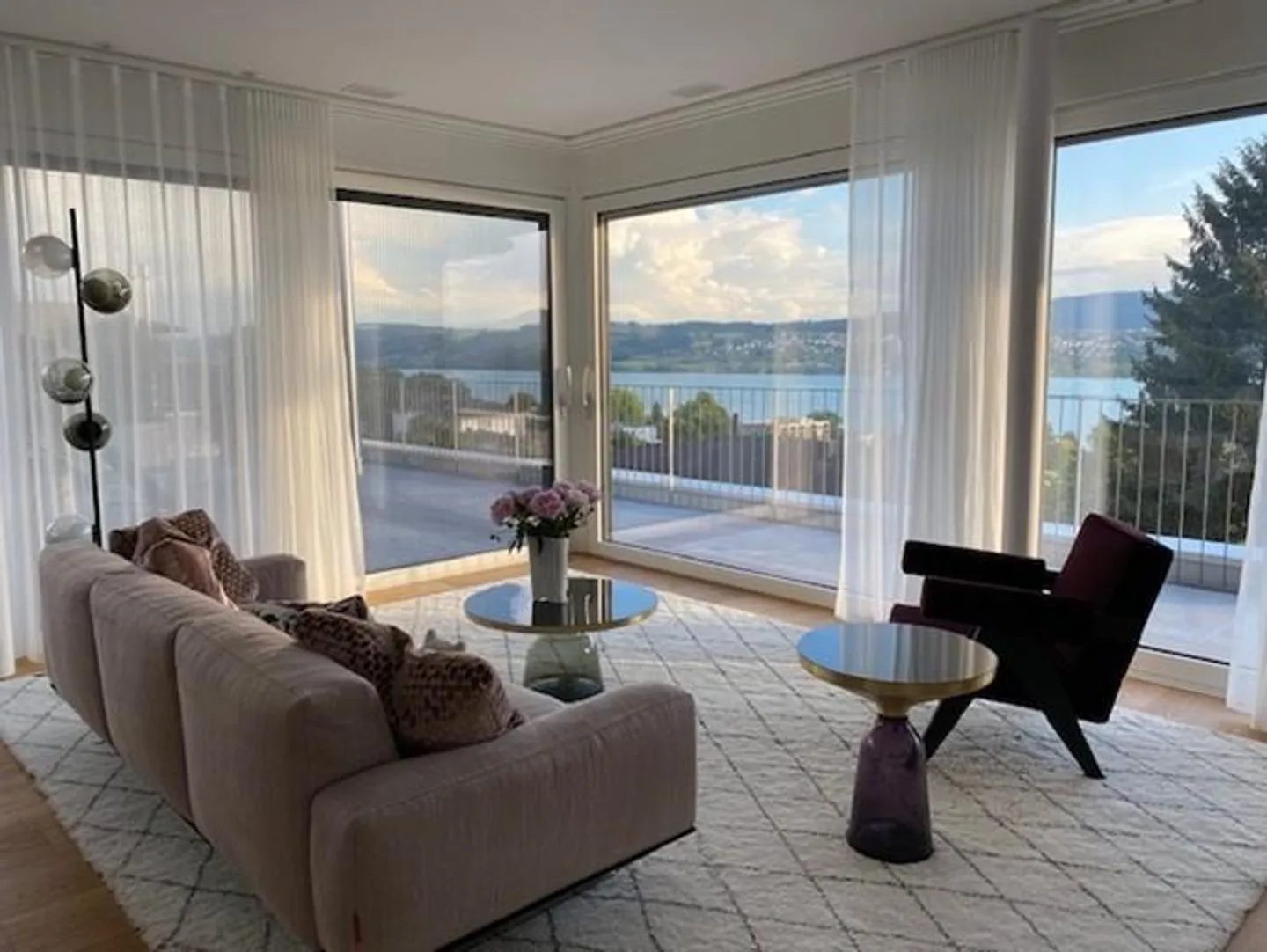 Bellissimo attico di 4,5 stanze con vista lago - Foto 4 di 13