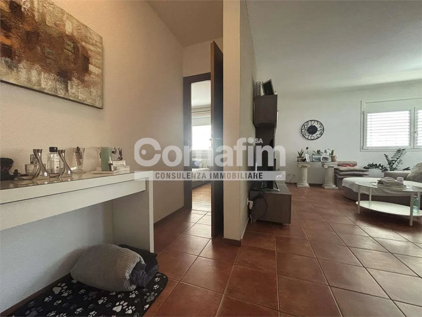 Bright 3.5 rooms - tranquility and convenience just steps from the center - Photo 3 of 13