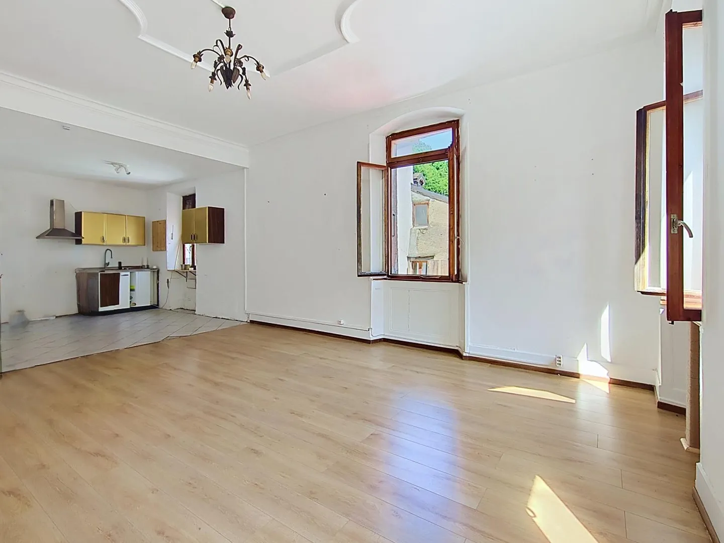 Wohnung 4.5 Zimmer - Foto 4 von 12