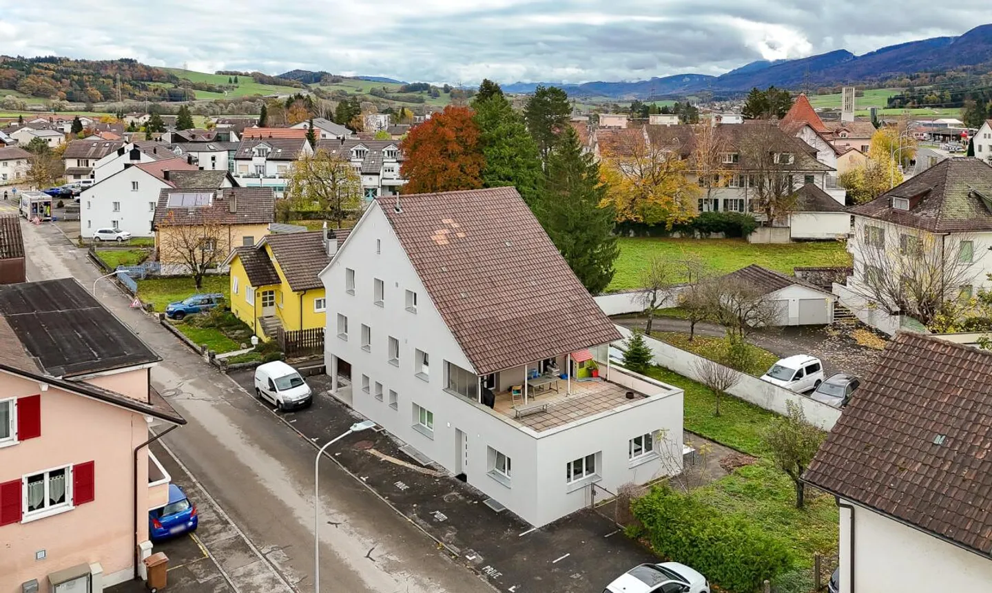 Gebäude mit hervorragender Rendite, vollständig renoviert! - Foto 1 von 11