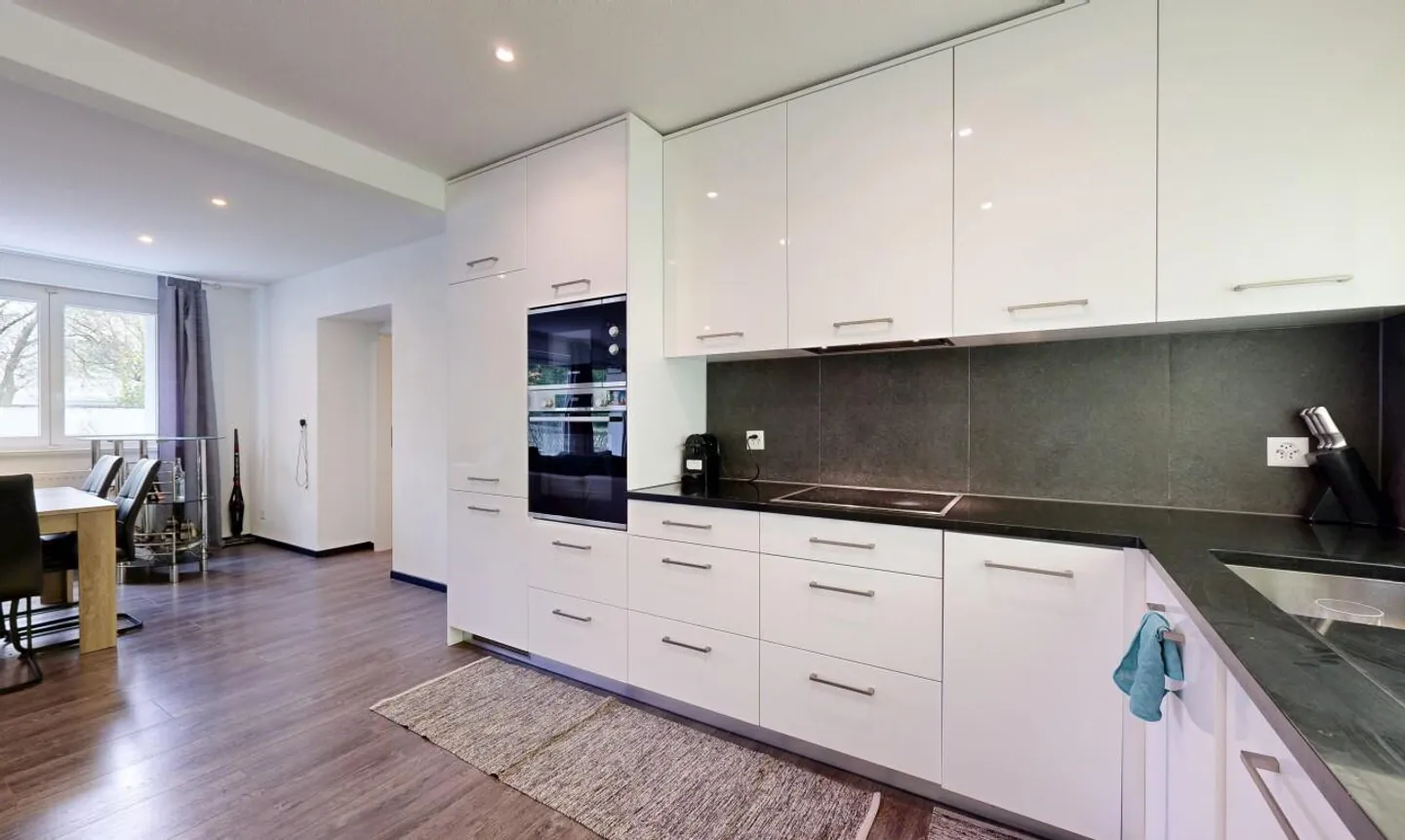 Gebäude mit hervorragender Rendite, vollständig renoviert! - Foto 8 von 11